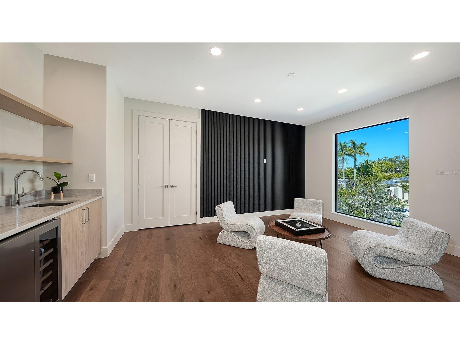 1966 Wisteria Street Sarasota FL 34239 A4668324 image37