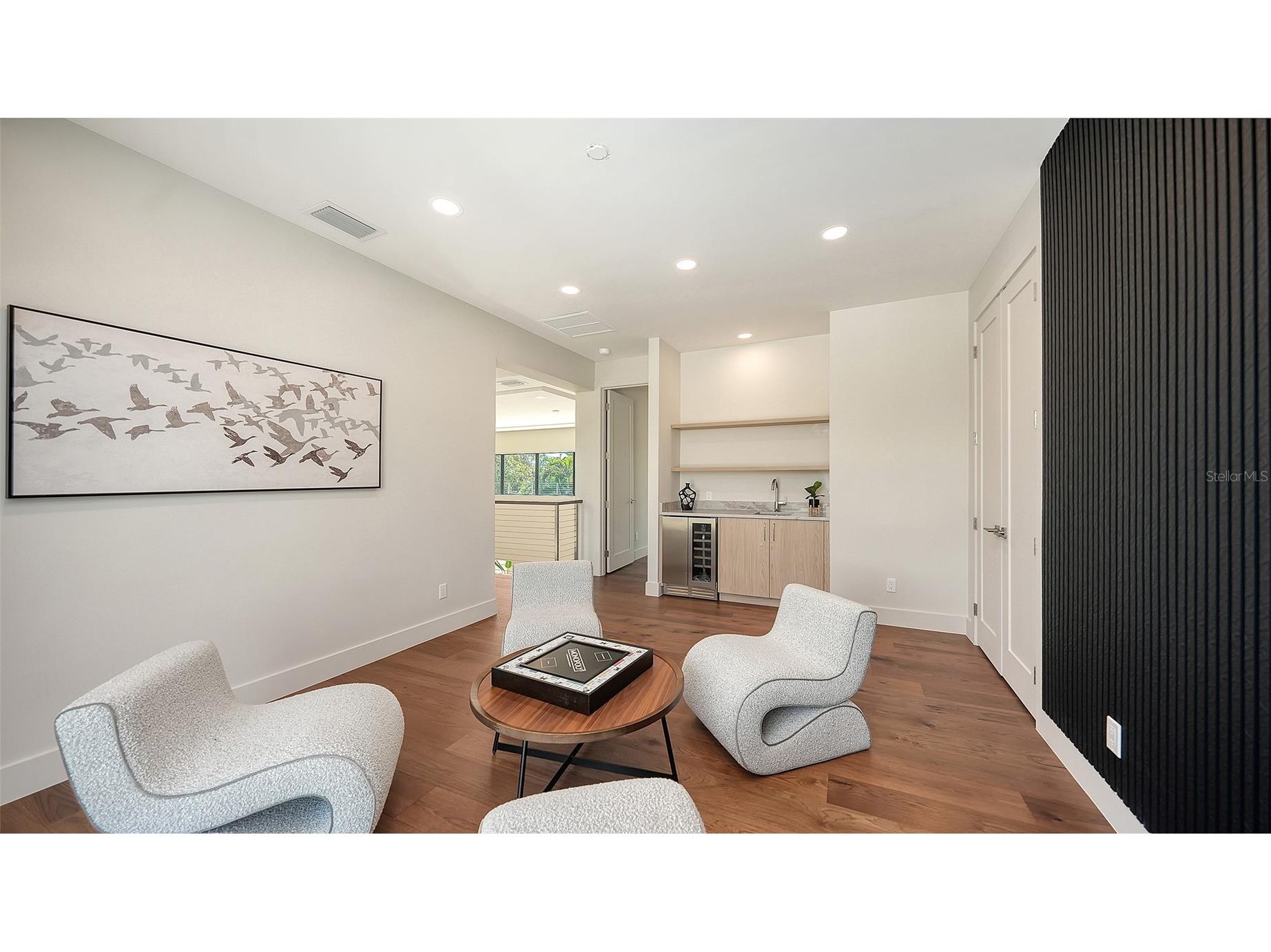 1966 Wisteria Street Sarasota FL 34239 A4668324 image38