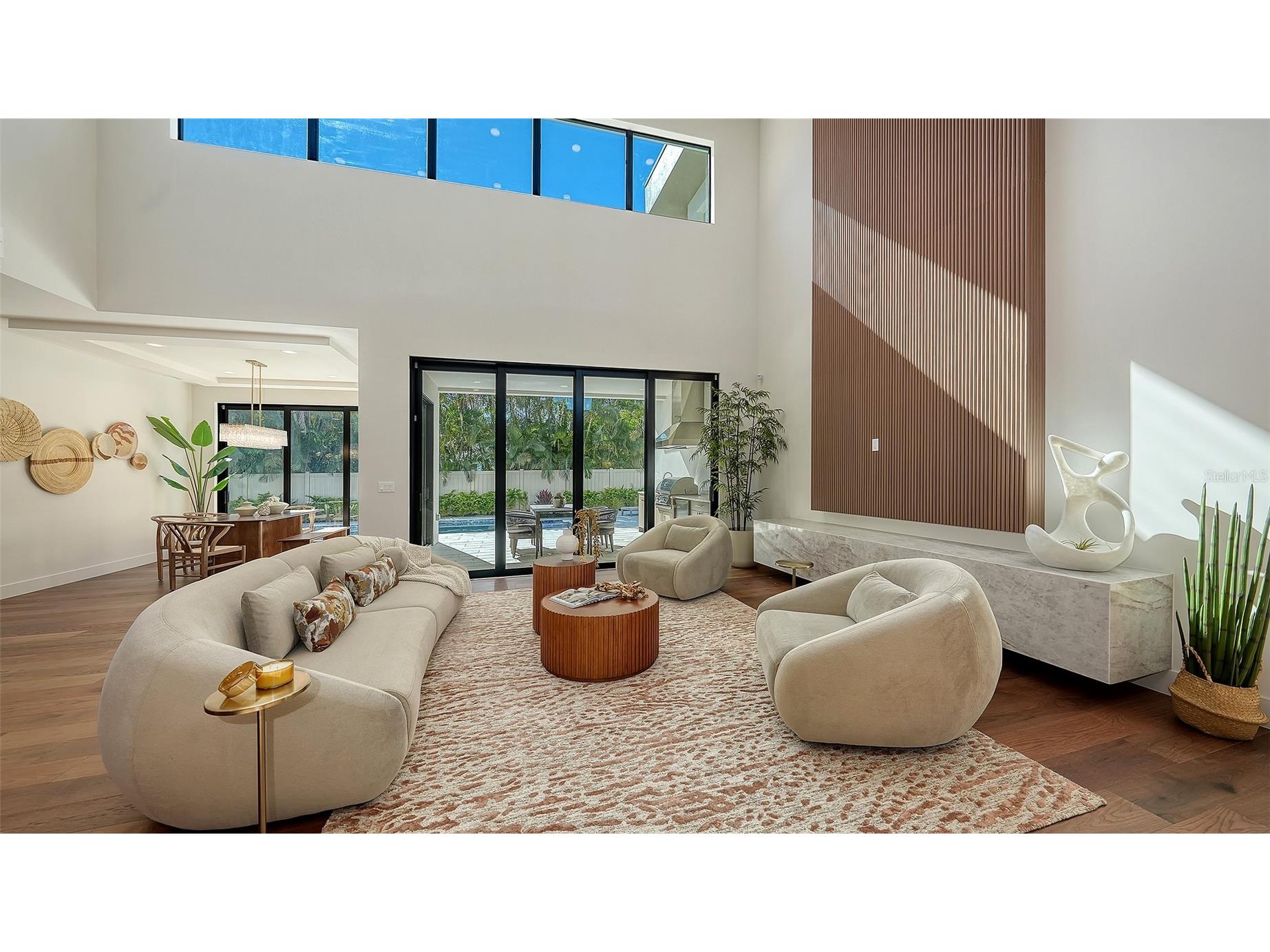 1966 Wisteria Street Sarasota FL 34239 A4668324 image9