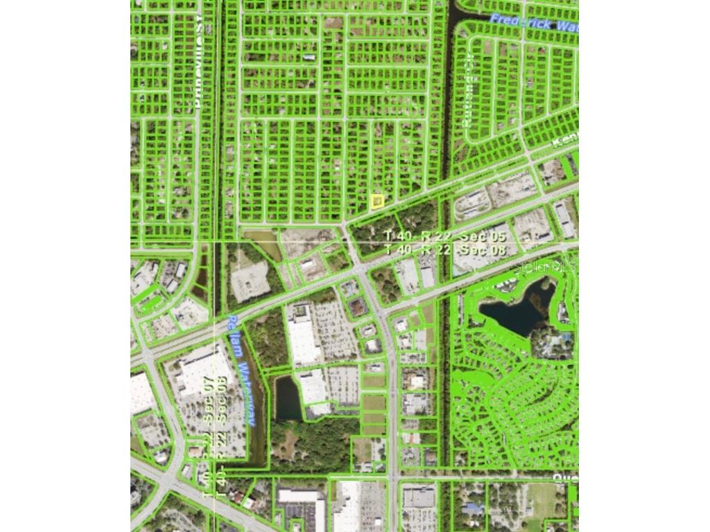 19664 Kenilworth Boulevard Port Charlotte FL 33954 D6117557 image2