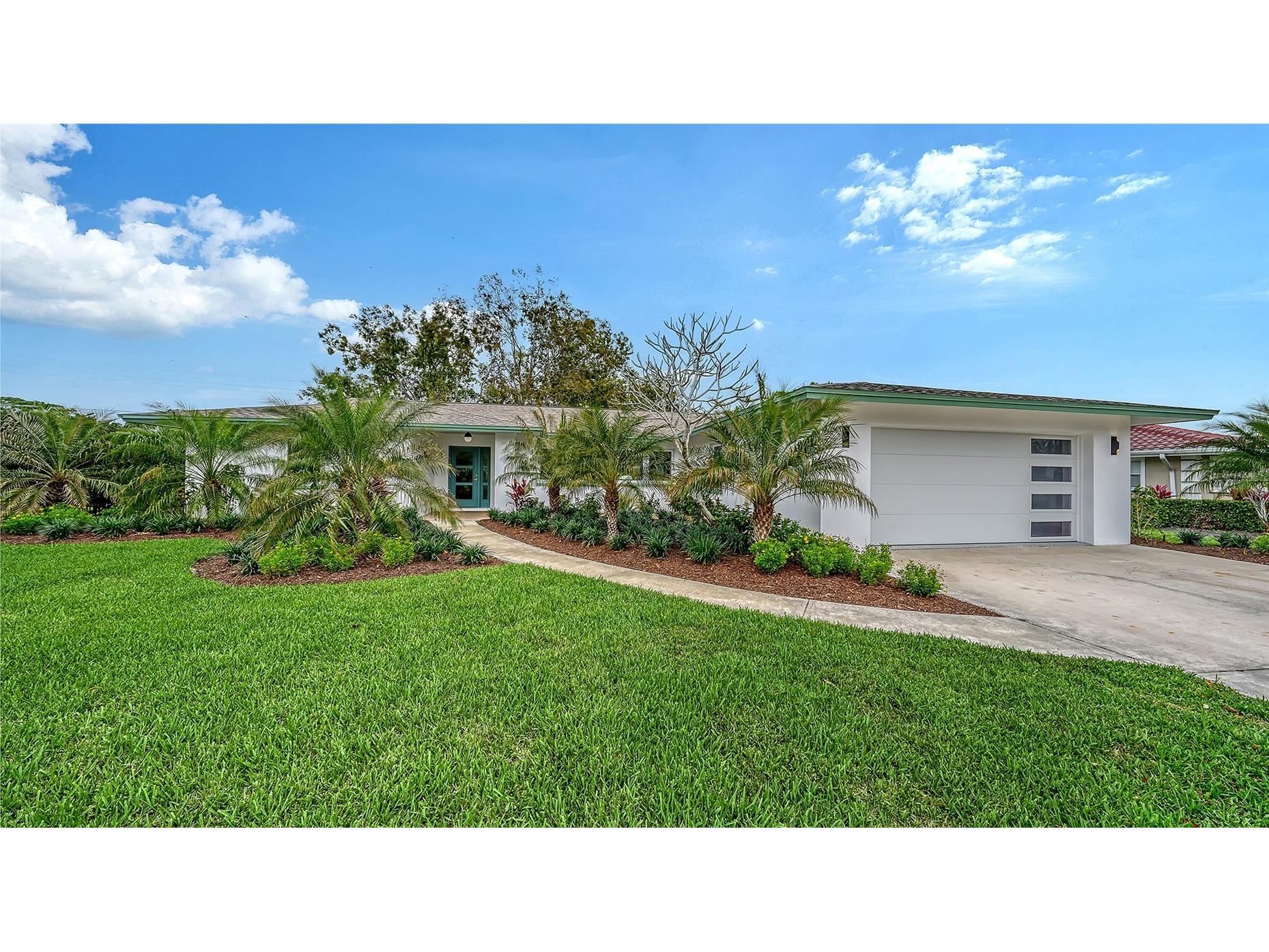 1967 Brookhaven Drive Sarasota FL 34239 A4686652 image1