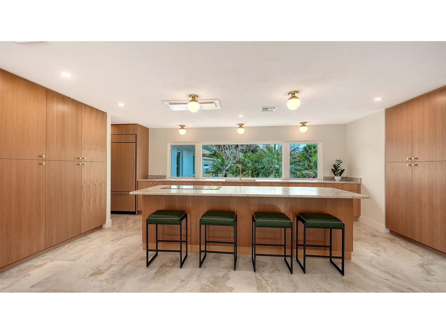 1967 Brookhaven Drive Sarasota FL 34239 A4686652 image14