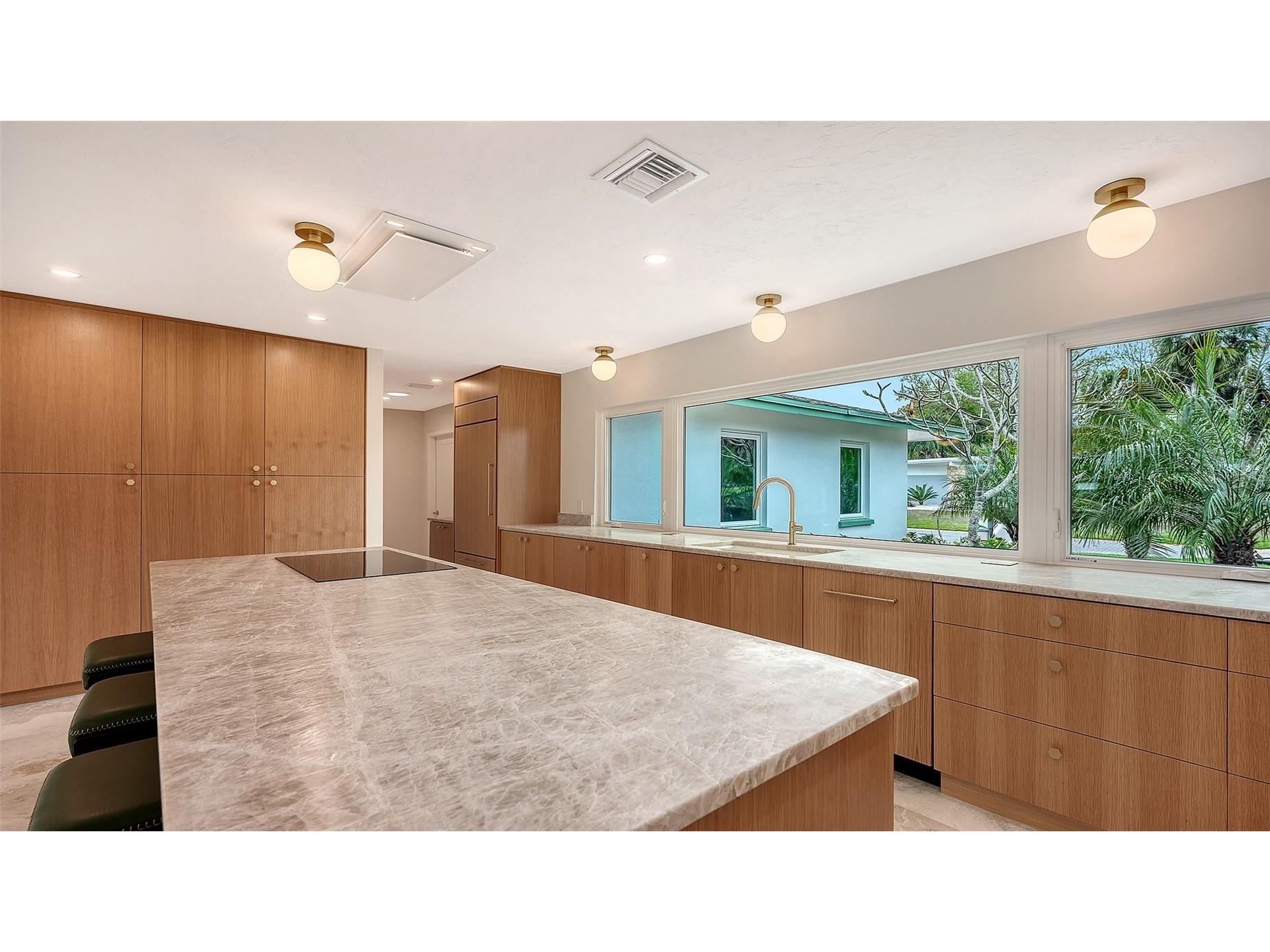 1967 Brookhaven Drive Sarasota FL 34239 A4686652 image15