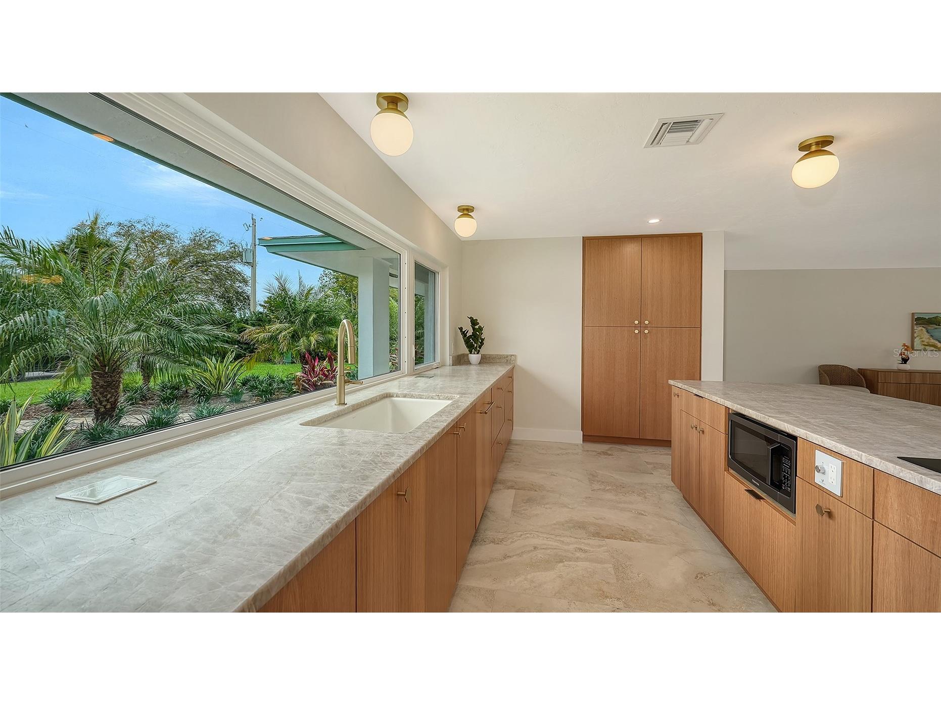 1967 Brookhaven Drive Sarasota FL 34239 A4686652 image28