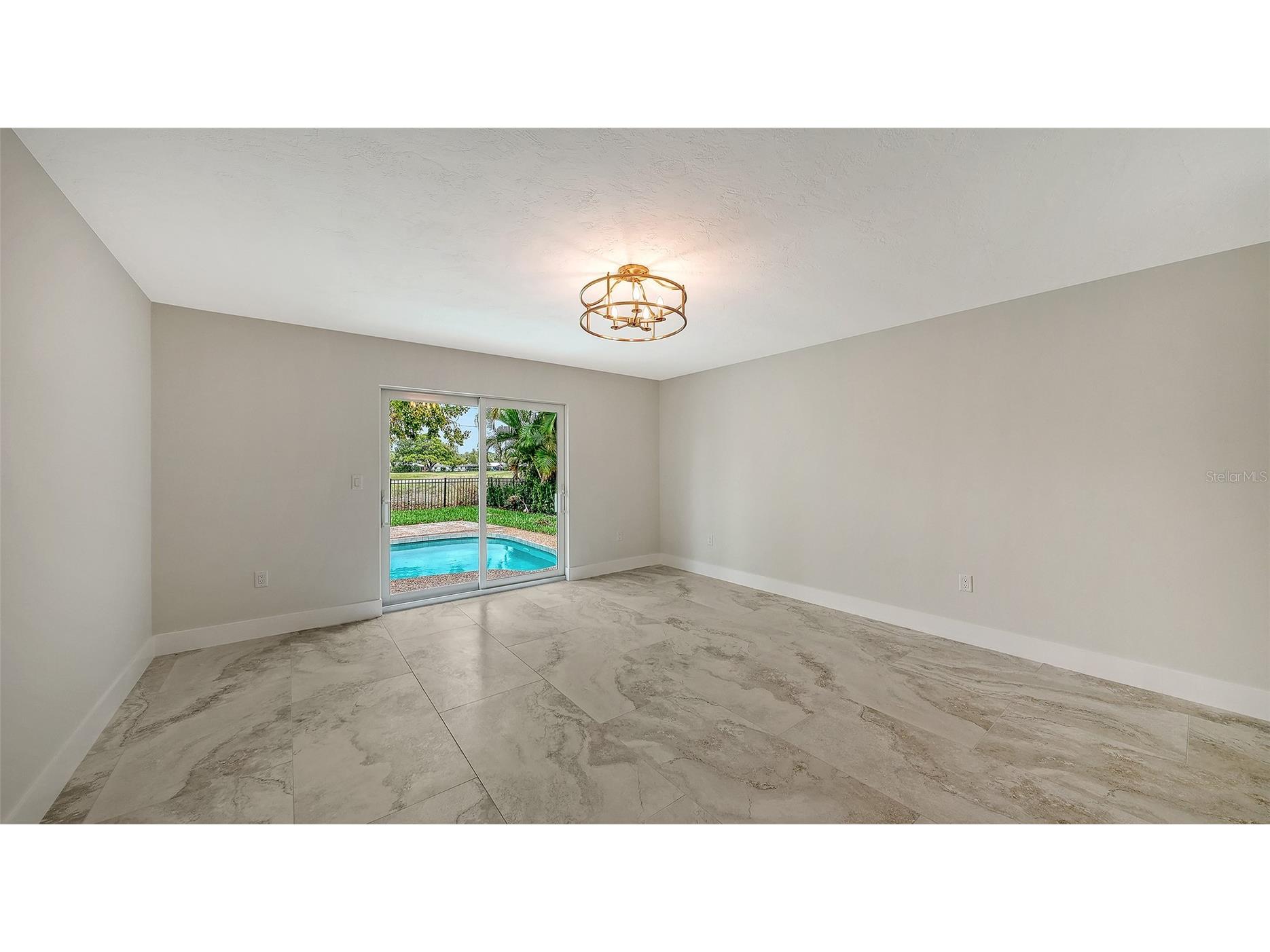 1967 Brookhaven Drive Sarasota FL 34239 A4686652 image30