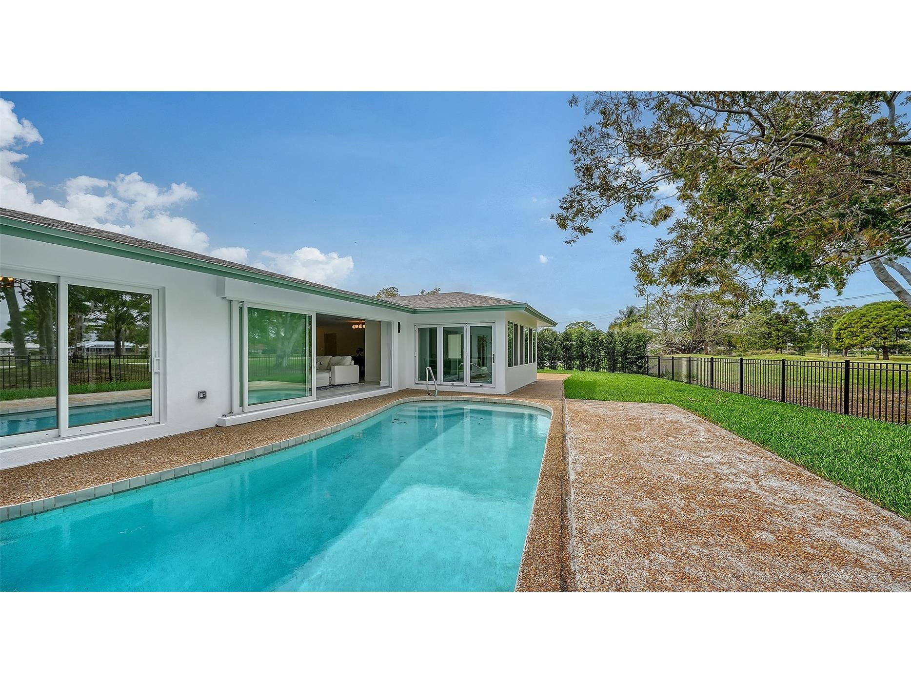 1967 Brookhaven Drive Sarasota FL 34239 A4686652 image46