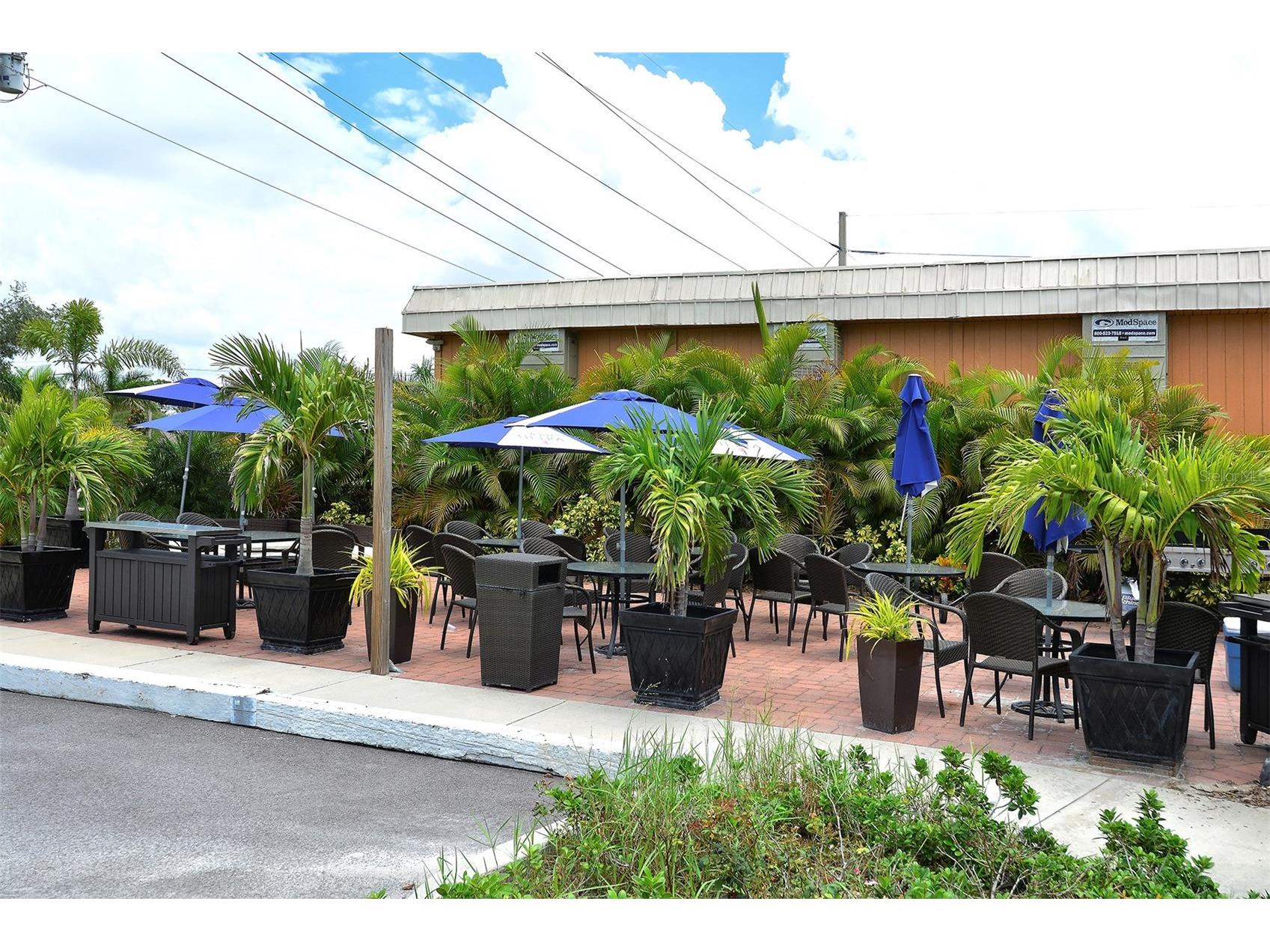 1967 Brookhaven Drive Sarasota FL 34239 A4686652 image52