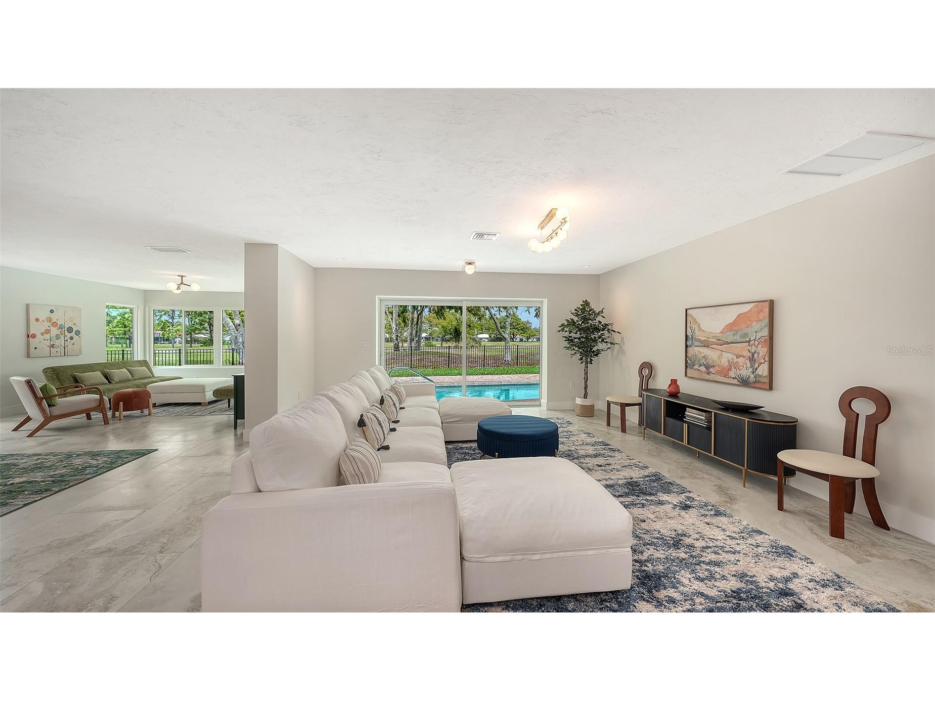 1967 Brookhaven Drive Sarasota FL 34239 A4686652 image6