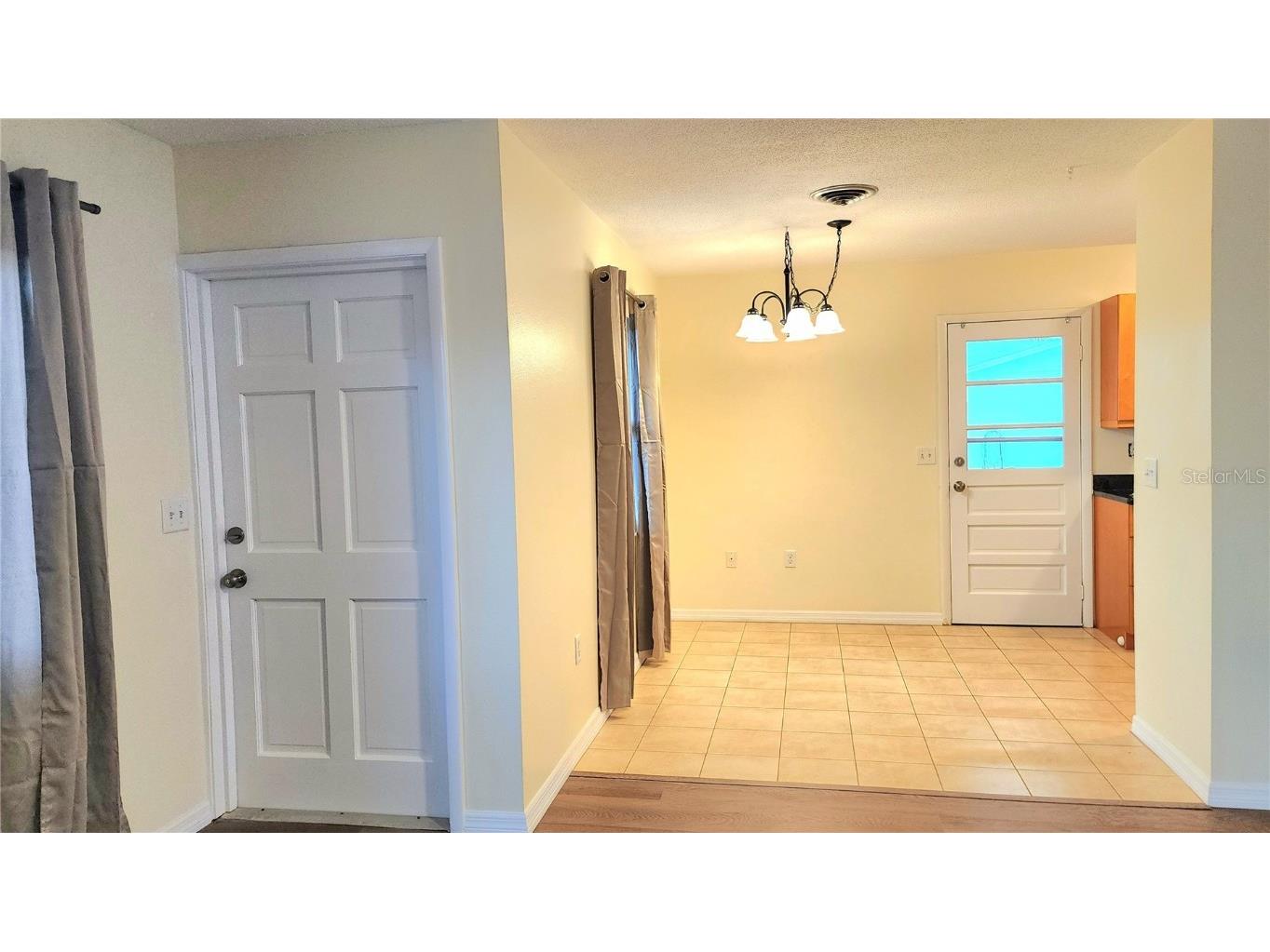 1967 Forked Creek Drive Englewood FL 34223 A4664005 image7