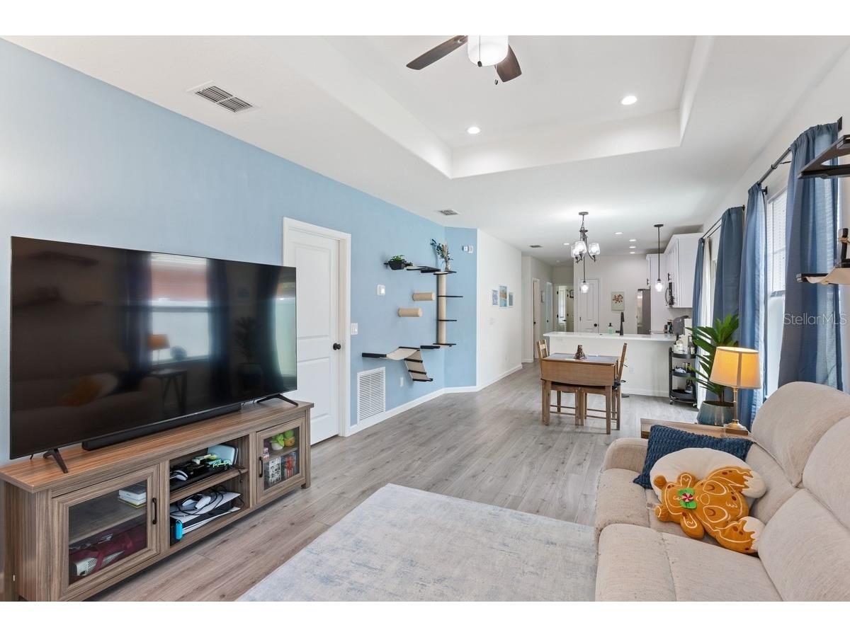 1967 Virginia Avenue Eustis FL 32726 S5149605 image2