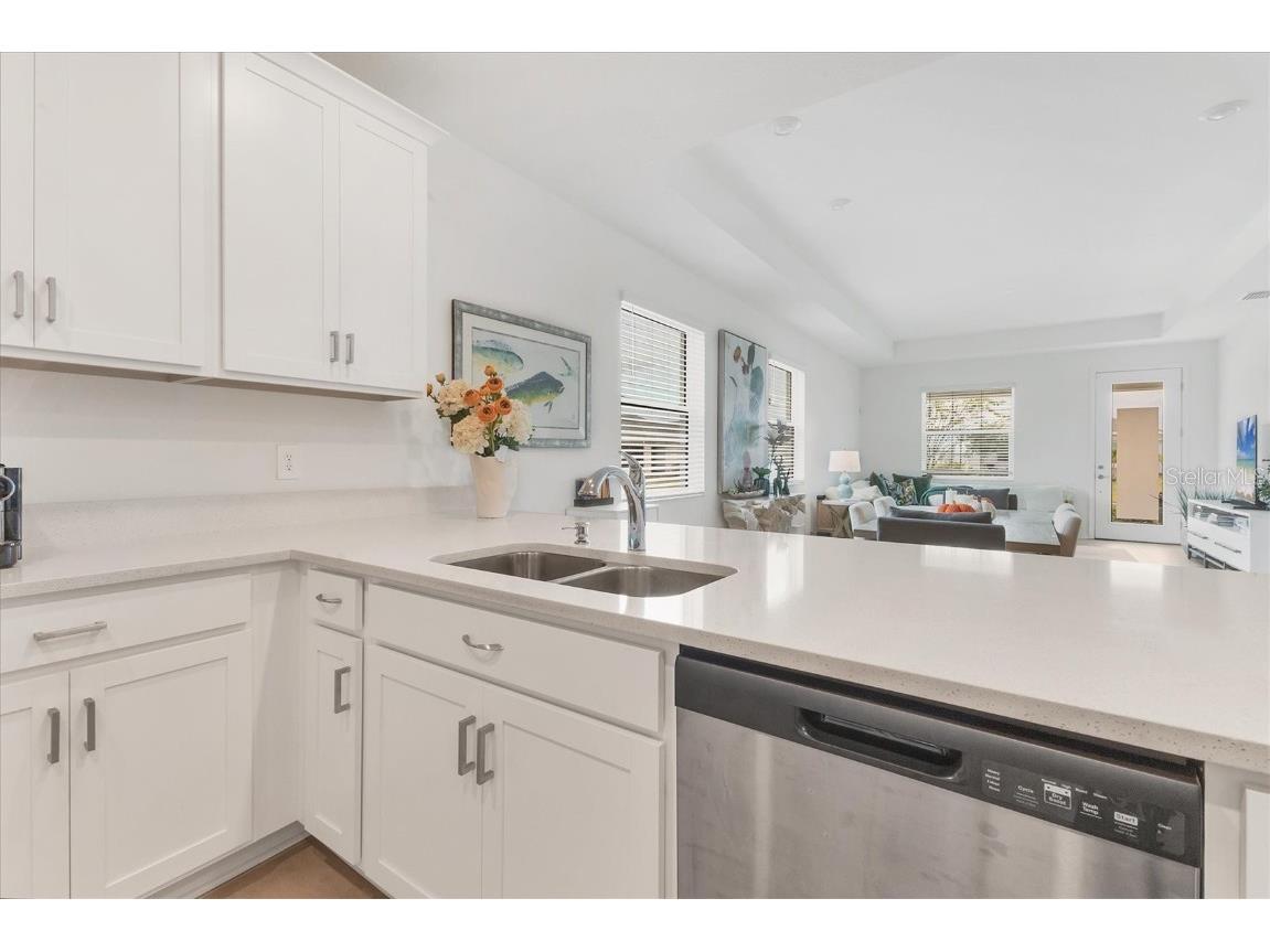 1968 Mast Lane Sarasota FL 34240 A4665769 image14