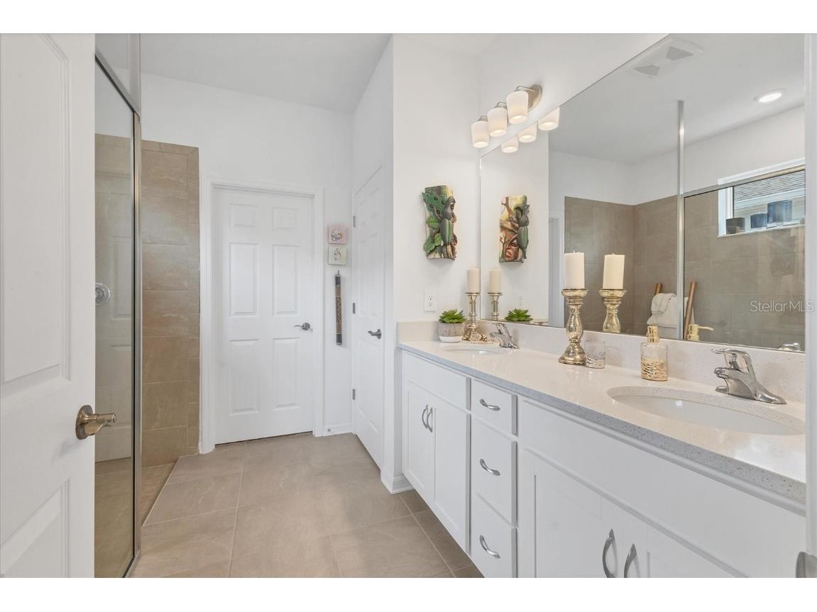 1968 Mast Lane Sarasota FL 34240 A4665769 image25