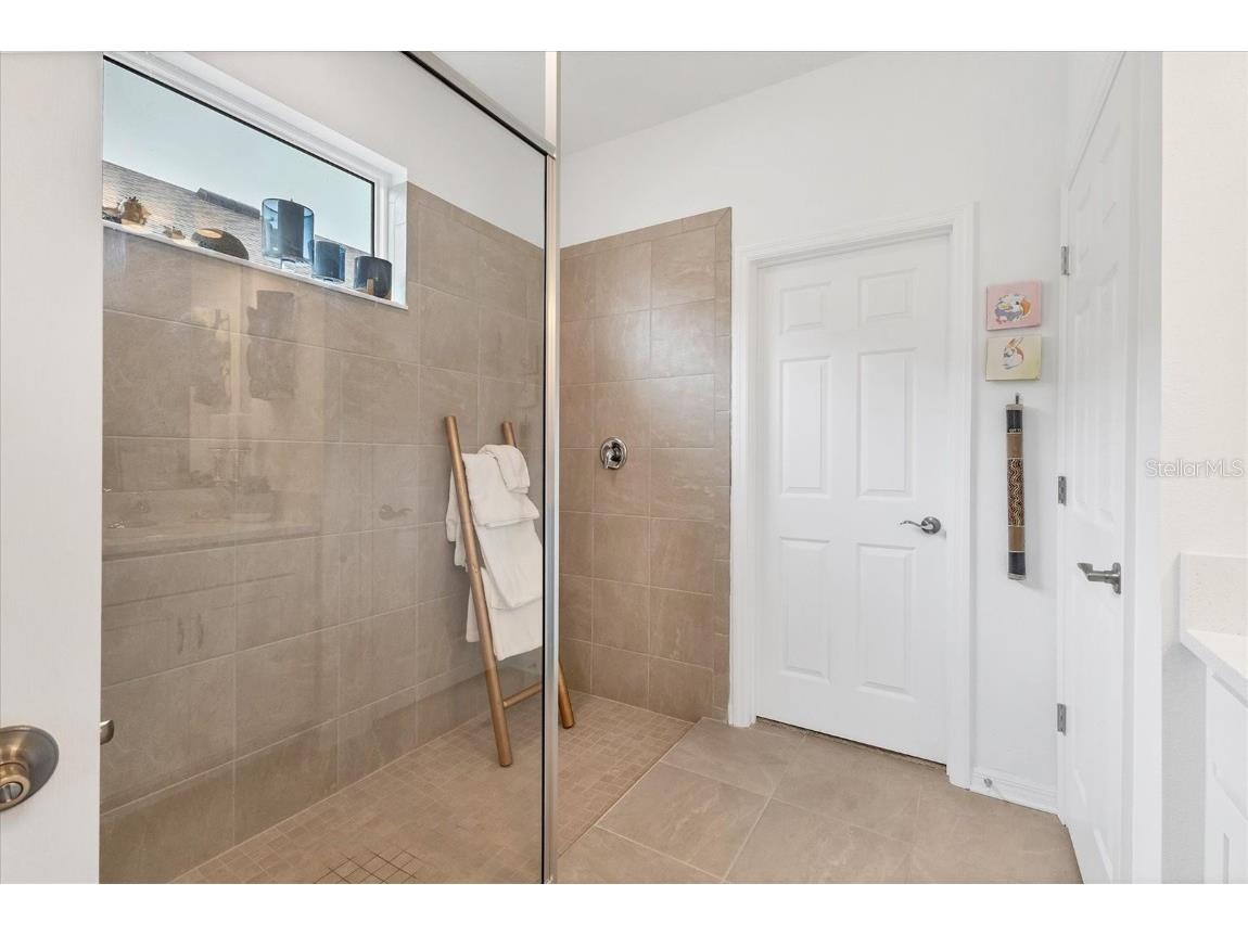 1968 Mast Lane Sarasota FL 34240 A4665769 image26