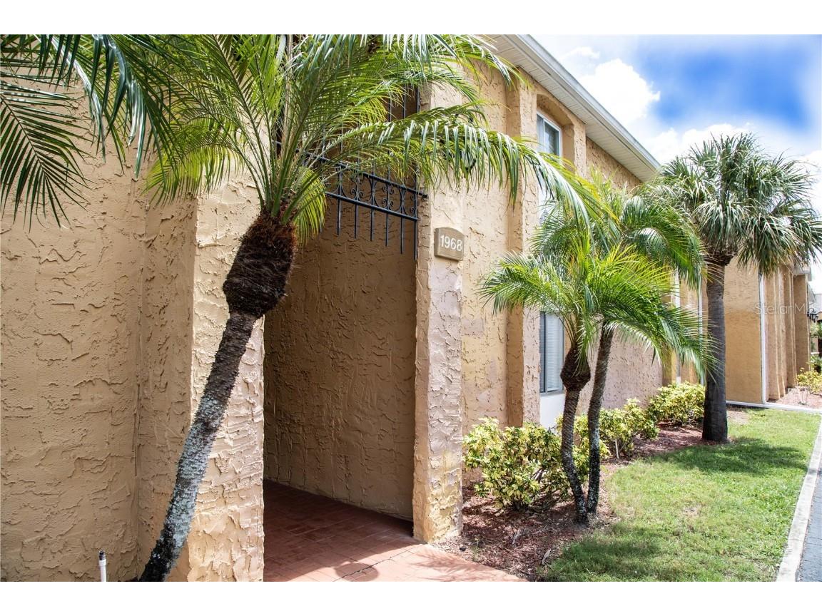 1968 Toucan Way #1404 Sarasota FL 34232 A4662316 image2