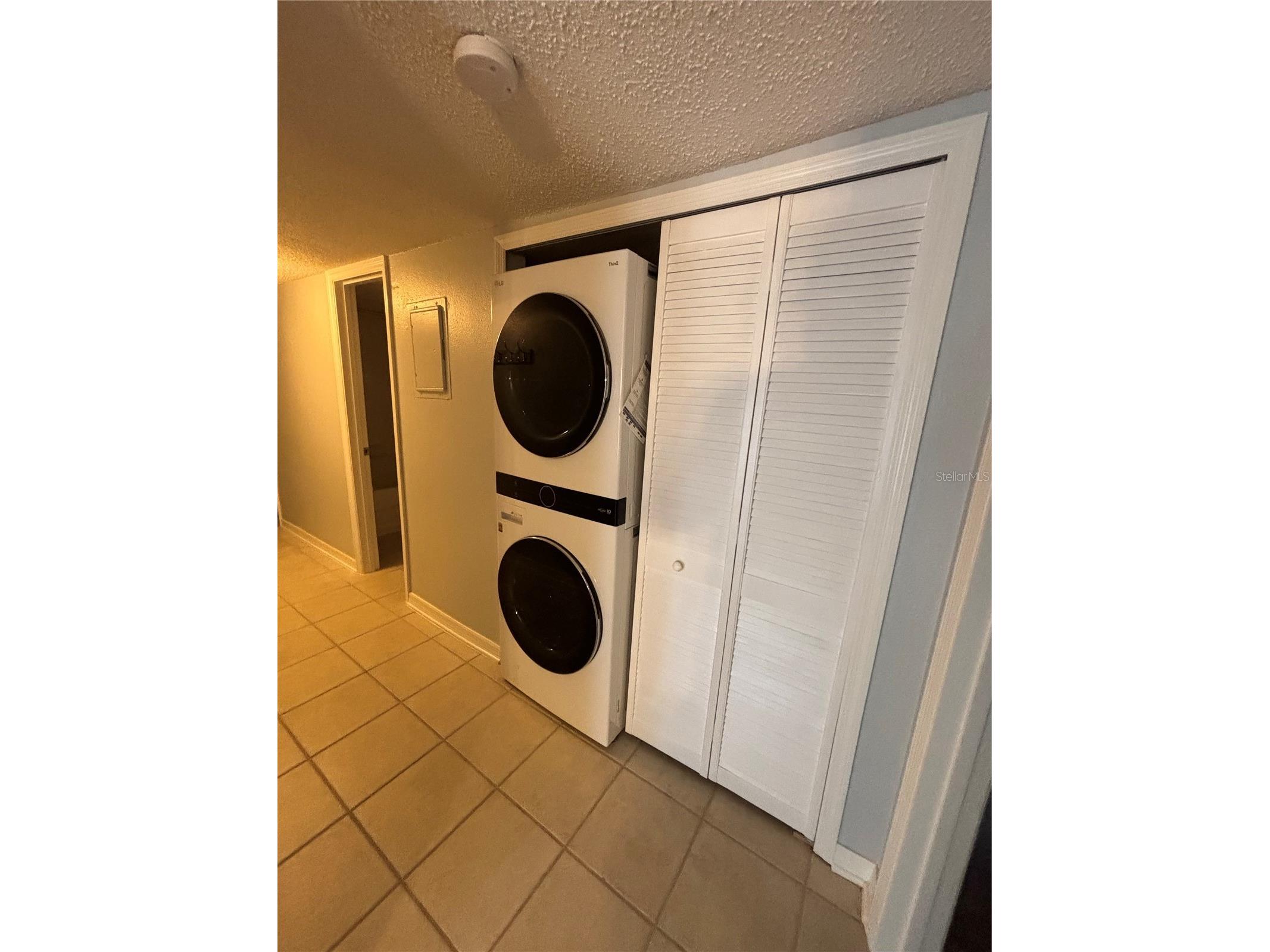 1968 Toucan Way #1404 Sarasota FL 34232 A4695486 image8