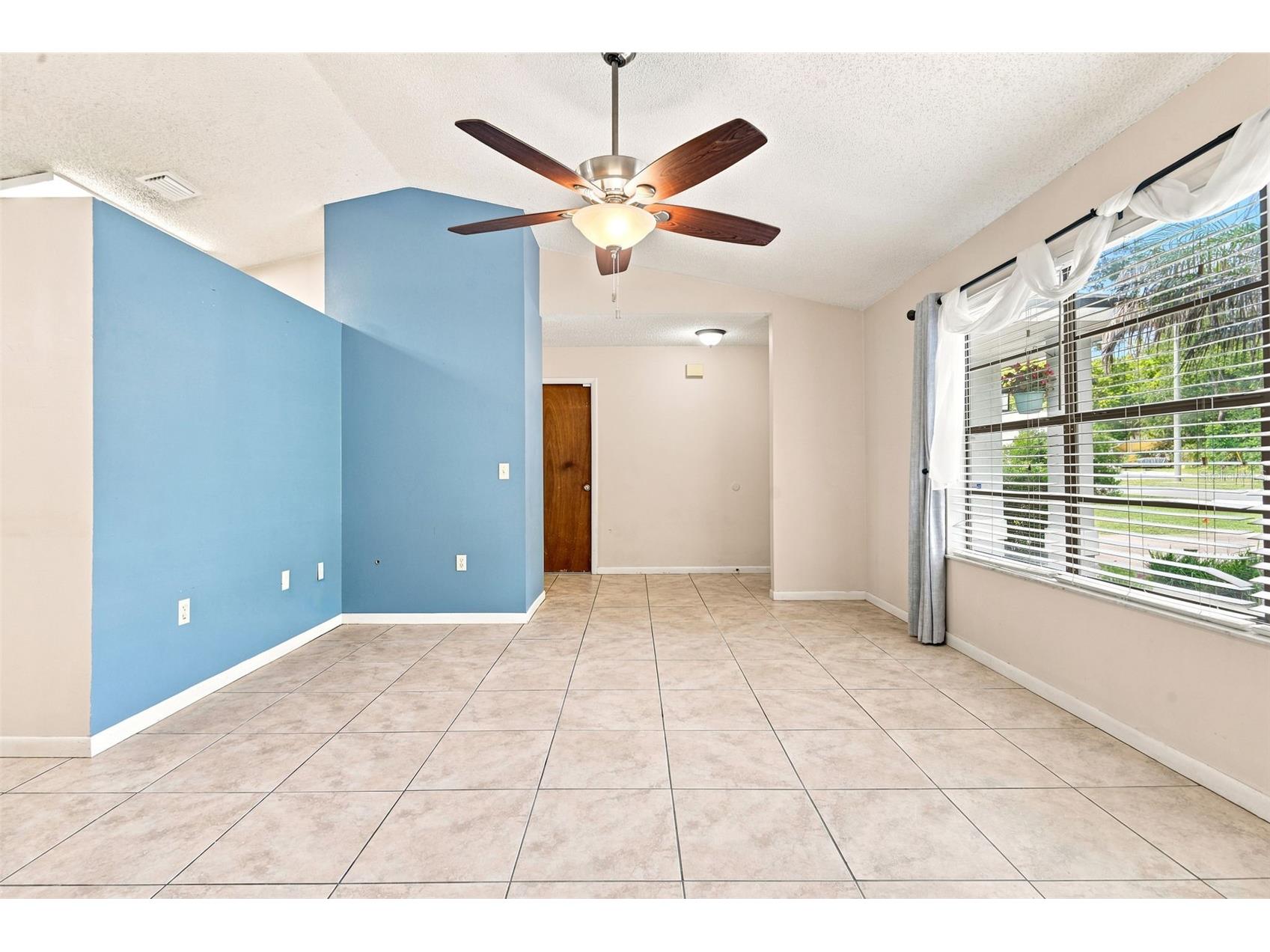 1969 E Acadian Drive Deltona FL 32725 V4950366 image10