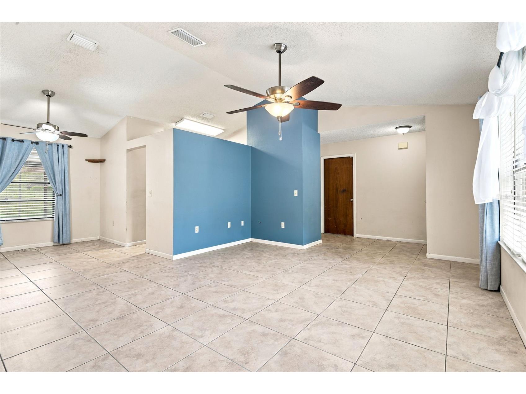 1969 E Acadian Drive Deltona FL 32725 V4950366 image9