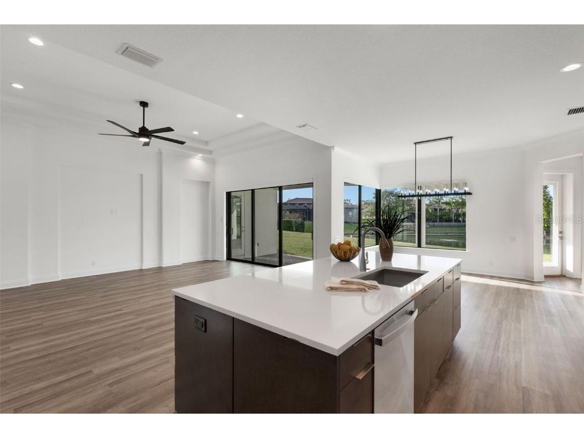 1969 Grasslands Boulevard Lakeland FL 33803 L4945736 image13