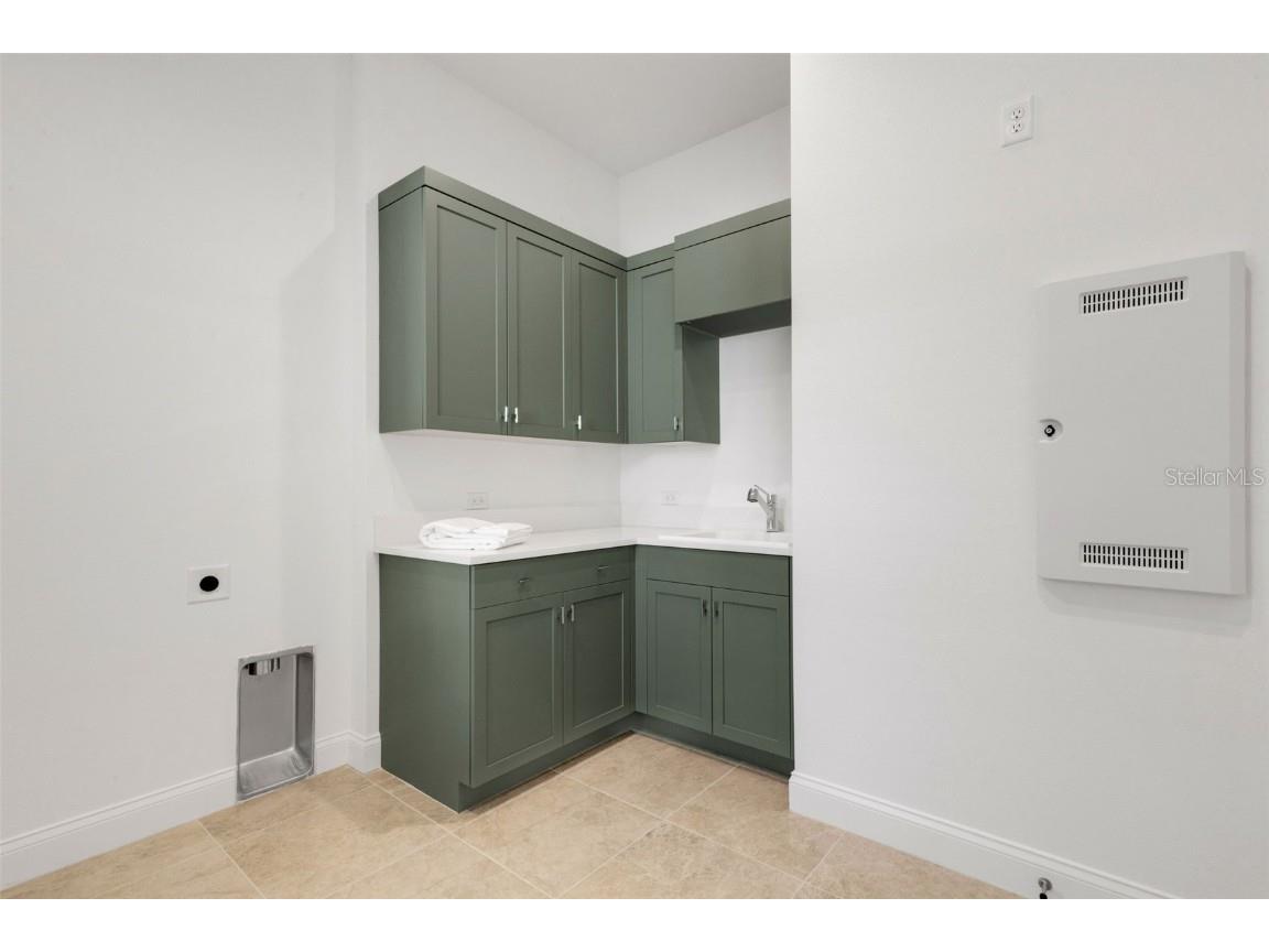 1969 Grasslands Boulevard Lakeland FL 33803 L4945736 image38