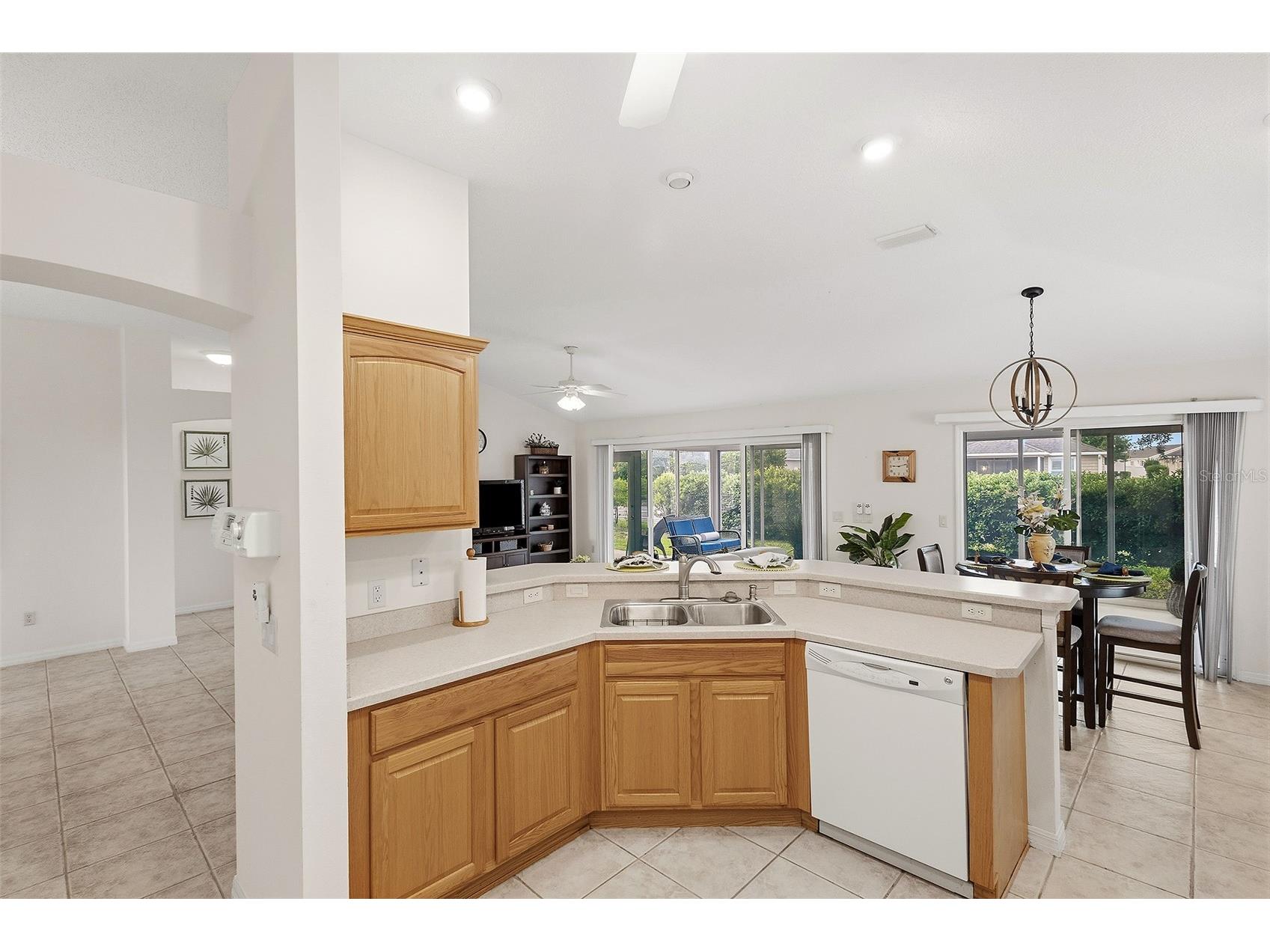 1969 Hagood Loop The Villages FL 32162 G5111749 image7
