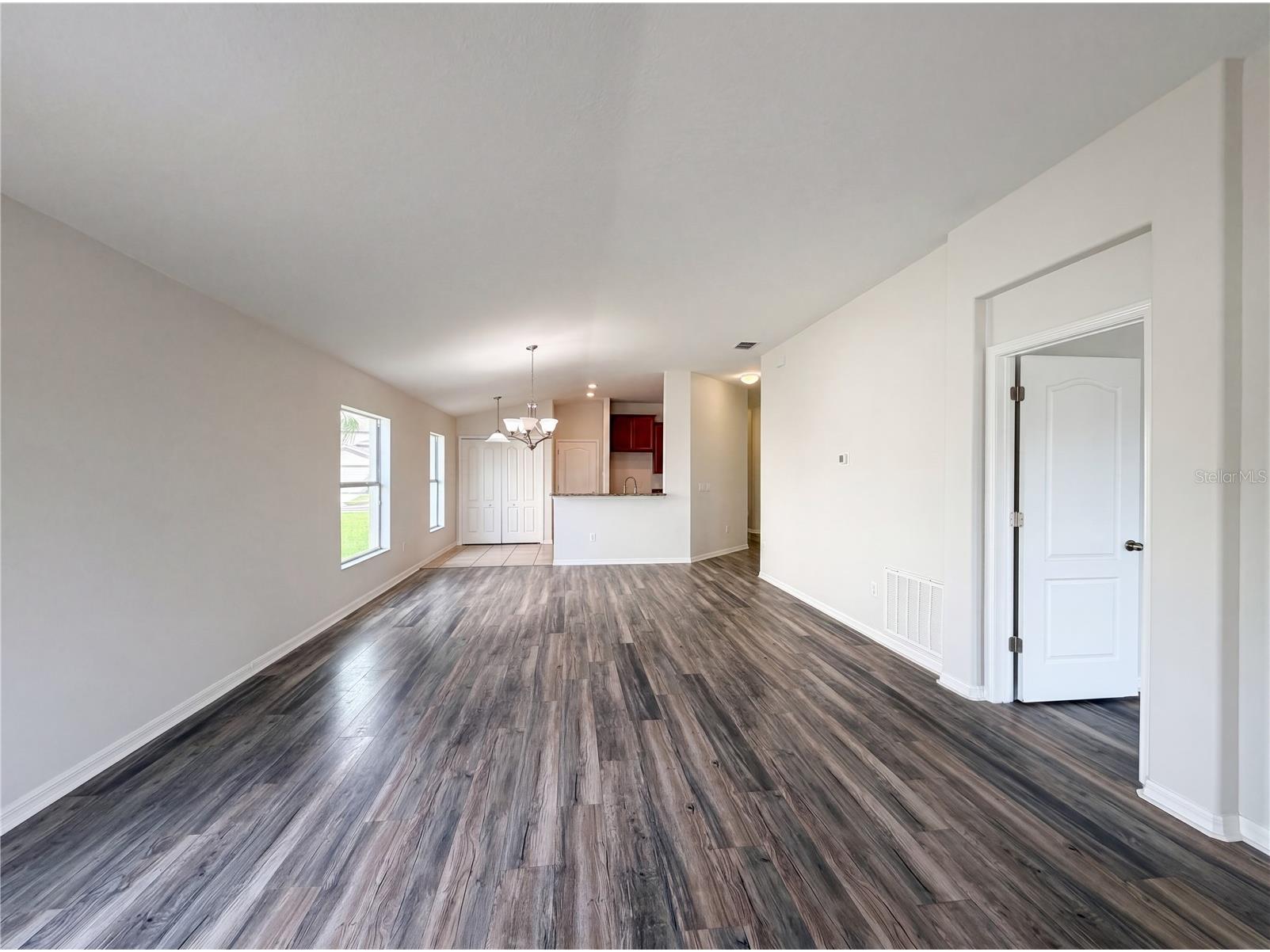 1969 Hawks View Drive Ruskin FL 33570 O6411951 image3