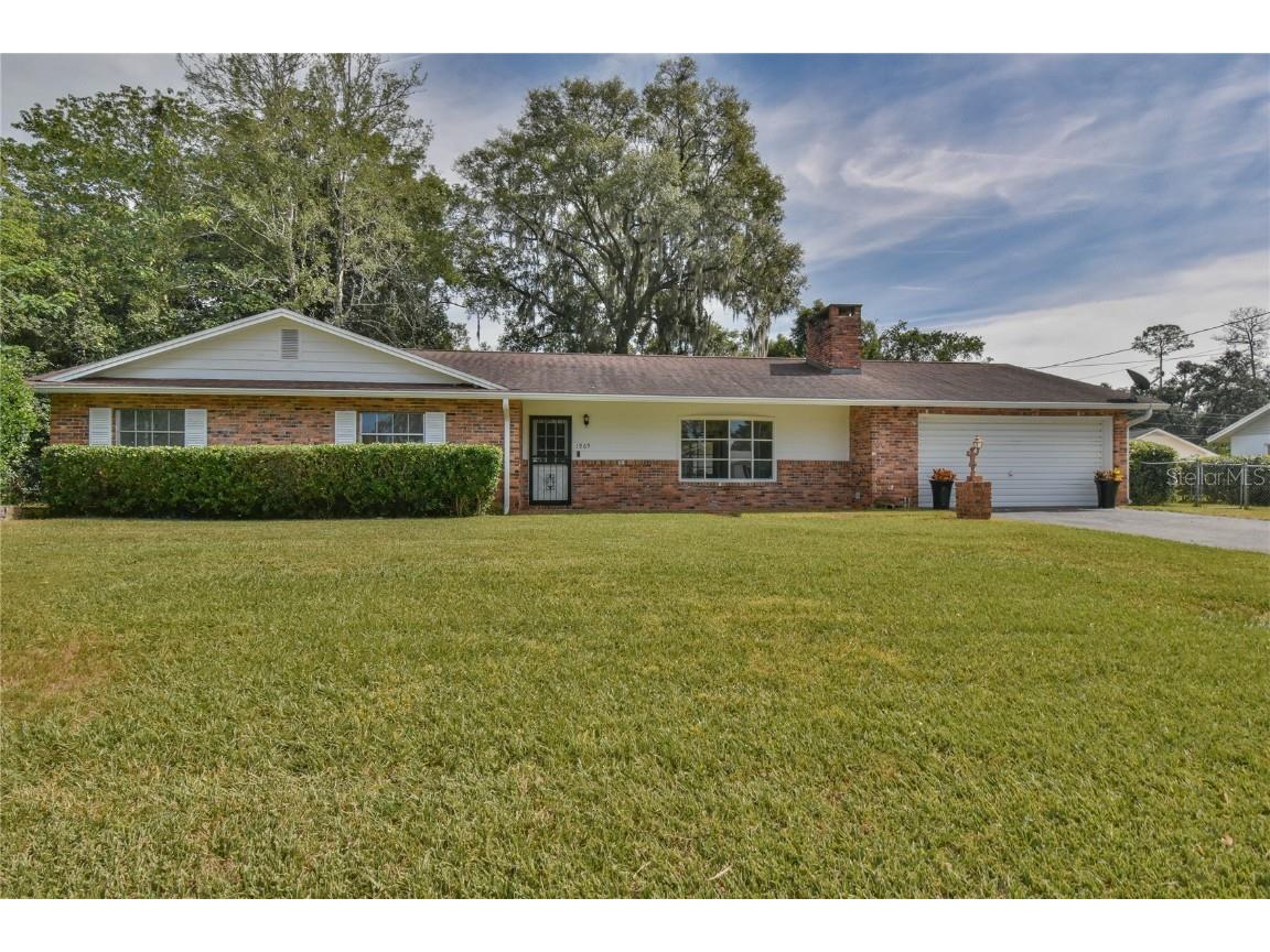 1969 NE 7th Place Ocala FL 34470 OM666771 image1
