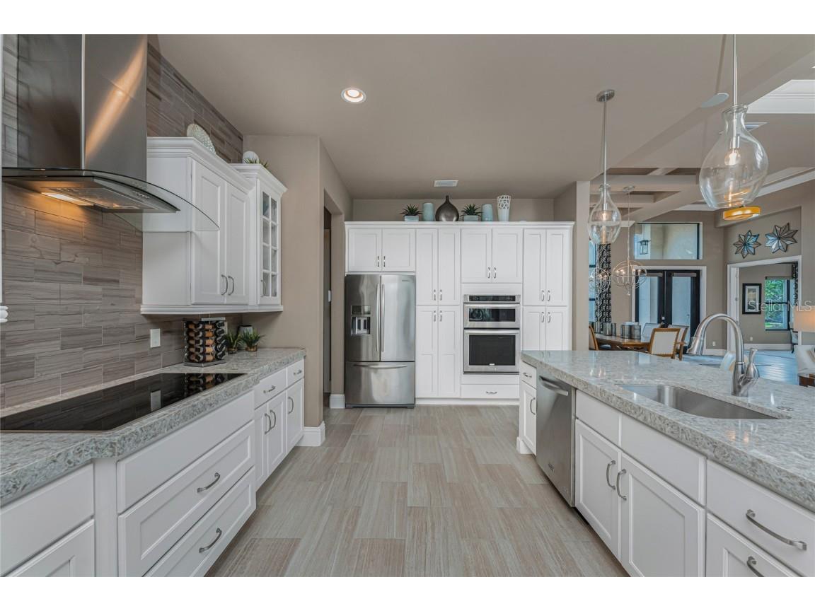 197 Colony Point Drive Punta Gorda FL 33950 C7506090 image18