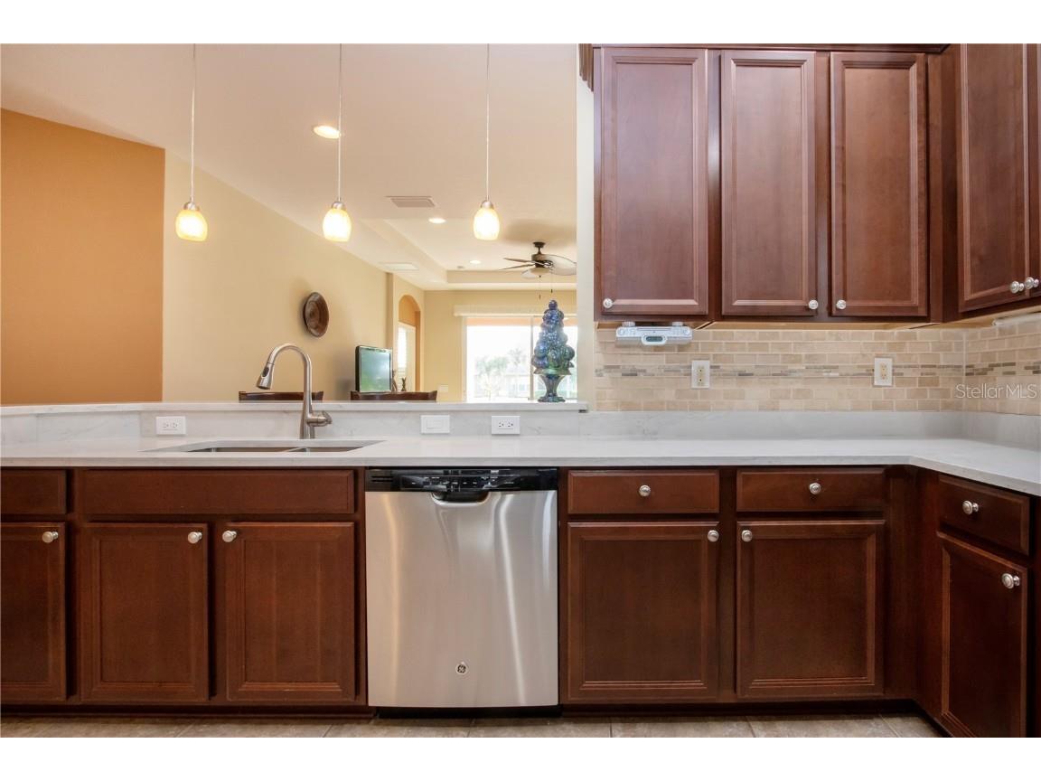 197 Fontanelle Circle Venice FL 34292 A4666548 image17