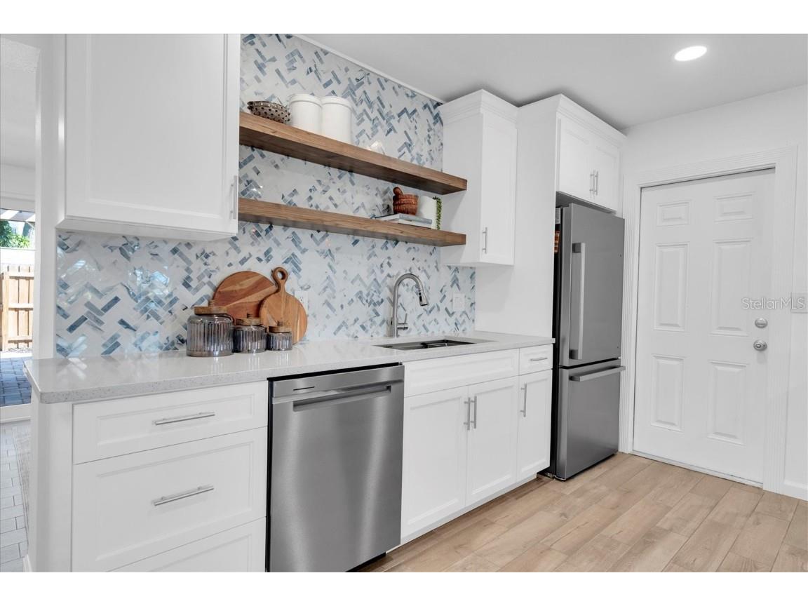 197 Lido Drive Saint Pete Beach FL 33706 W7879506 image12