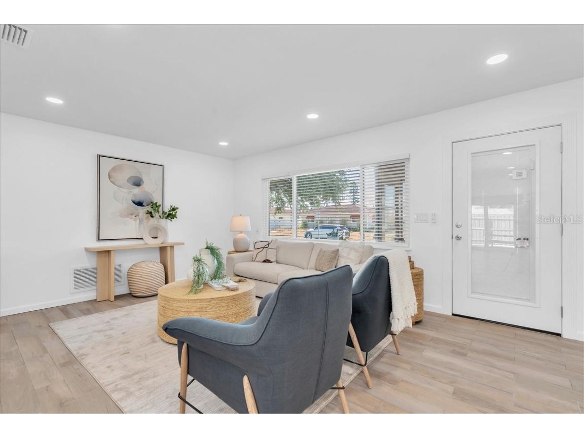 197 Lido Drive Saint Pete Beach FL 33706 W7879506 image7