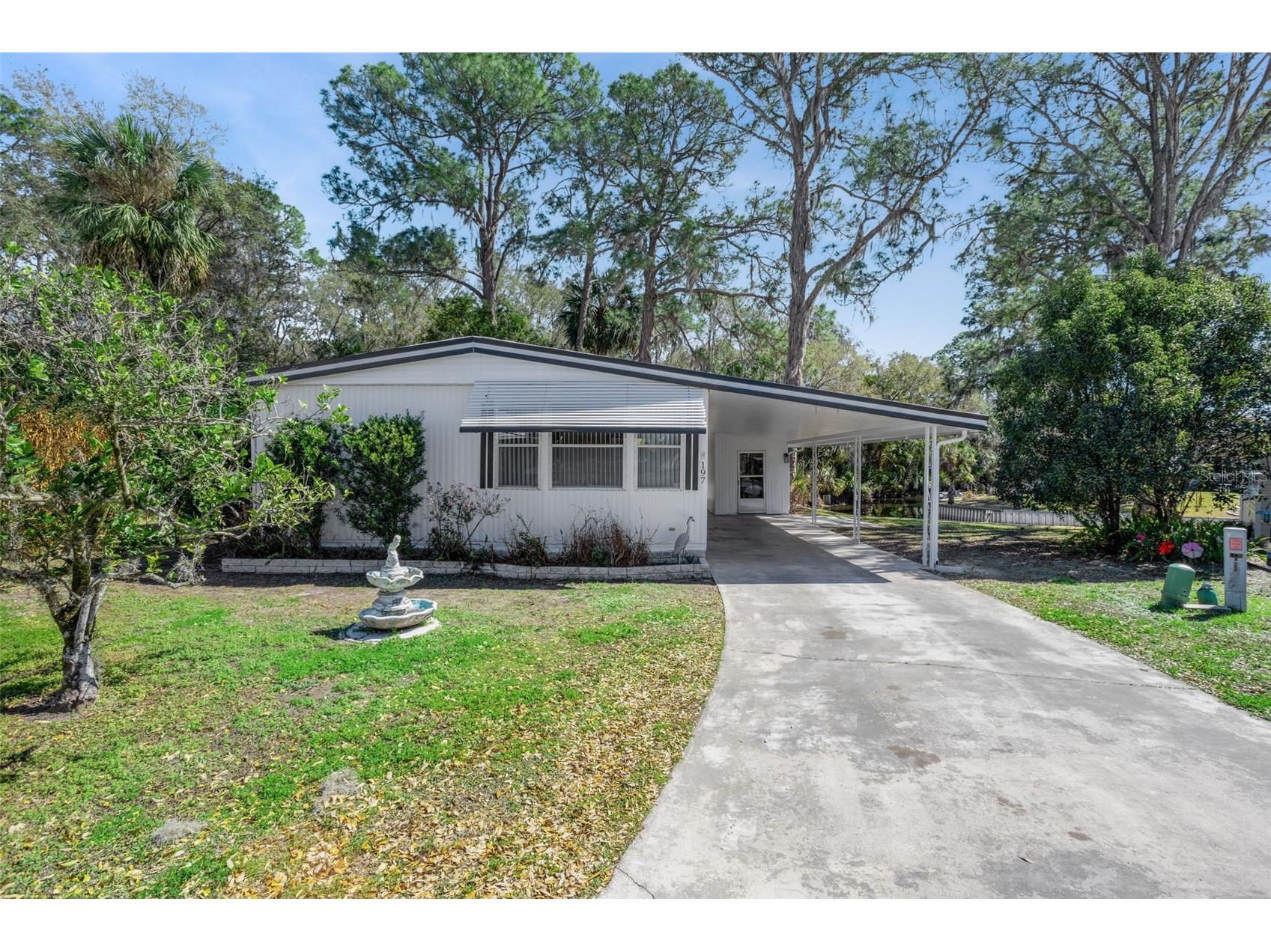 197 Palm Meadows Drive Eustis FL 32726 - Trout Lake O6385514 image1