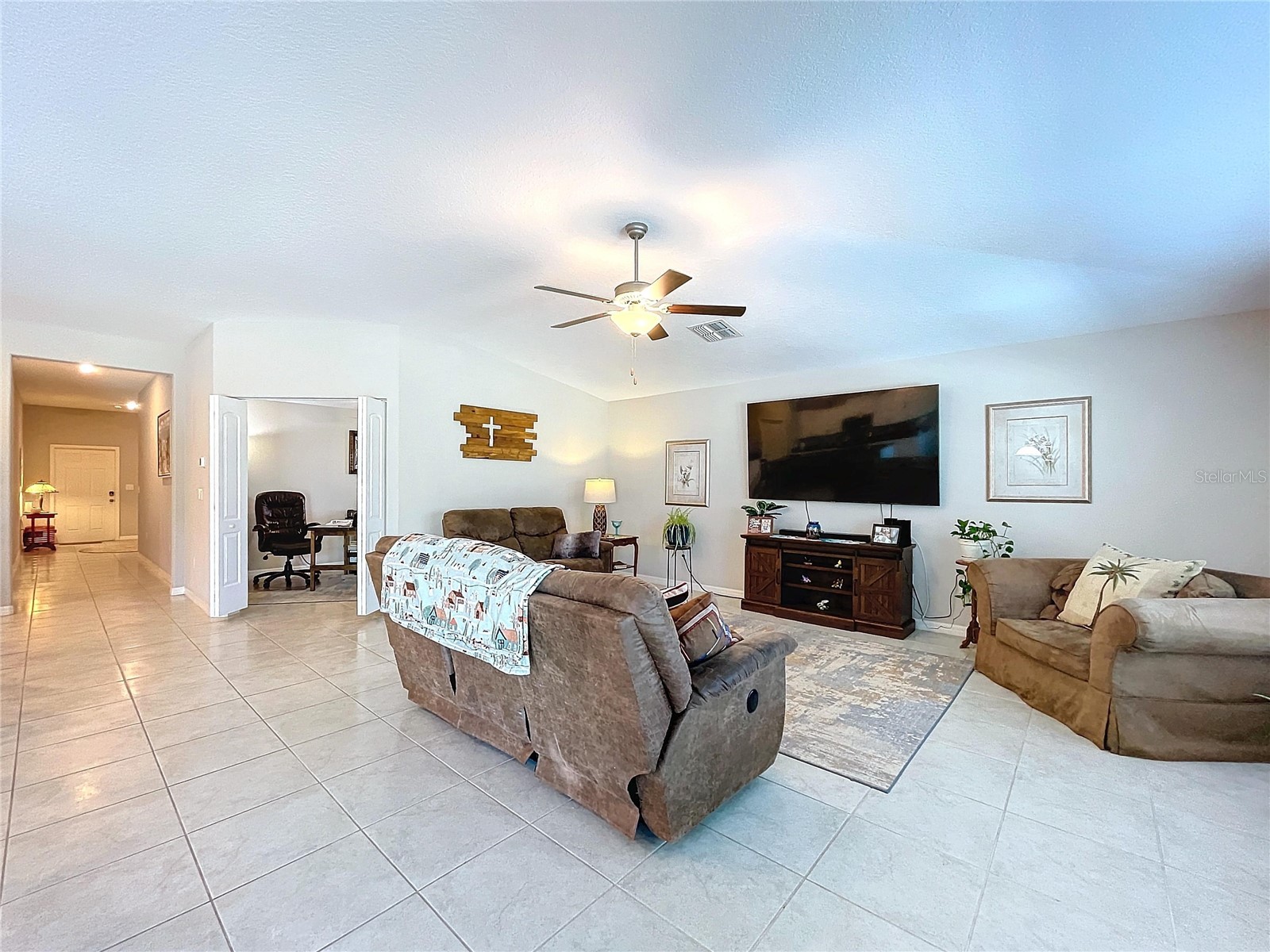 197 Rain Berry Avenue Ruskin FL 33570 TB8482708 image6