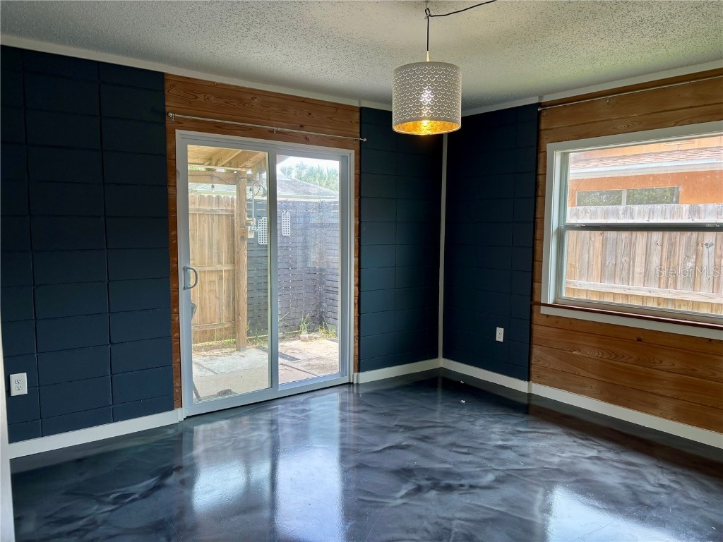 1970 Debbie Street Sarasota FL 34231 A4659672 image14