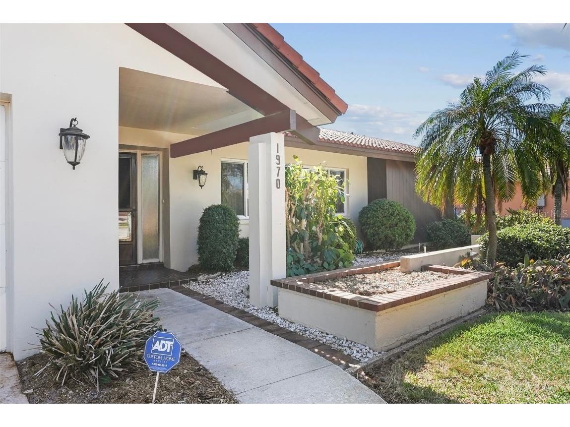 1970 Illinois Ave Ne Saint Petersburg FL 33703 - TAMPA BAY TB8316081 image1