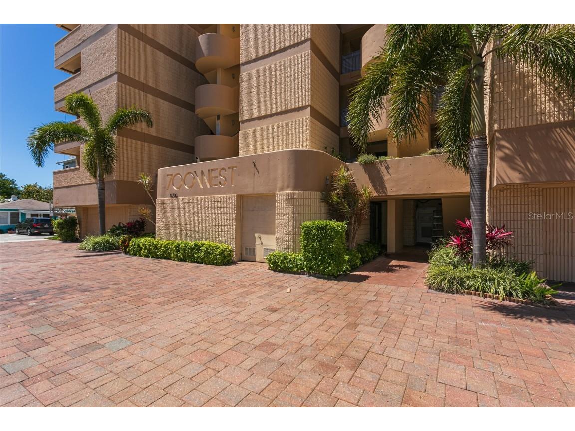 19700 Gulf Boulevard #306 Indian Shores FL 33785 - GULF OF MEXICO U8236409 image1