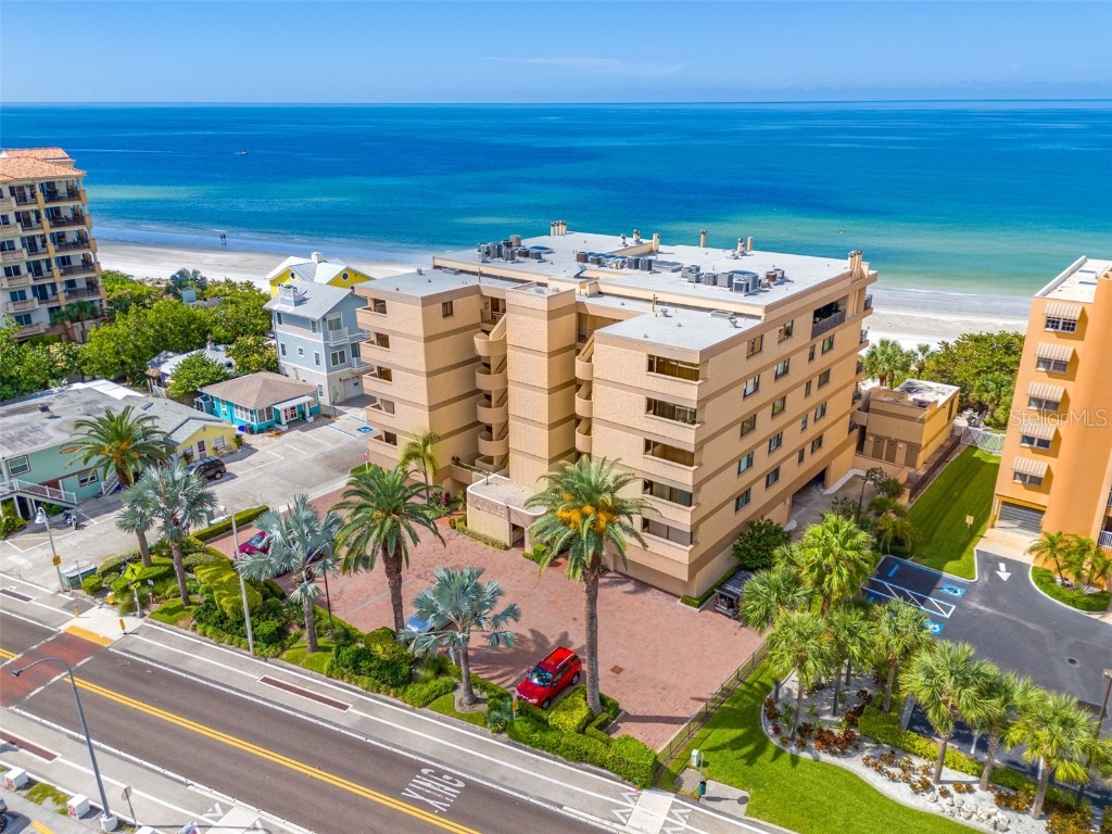 19700 Gulf Boulevard #401 Indian Shores FL 33785 - GULF OF MEXICO T3481440 image1