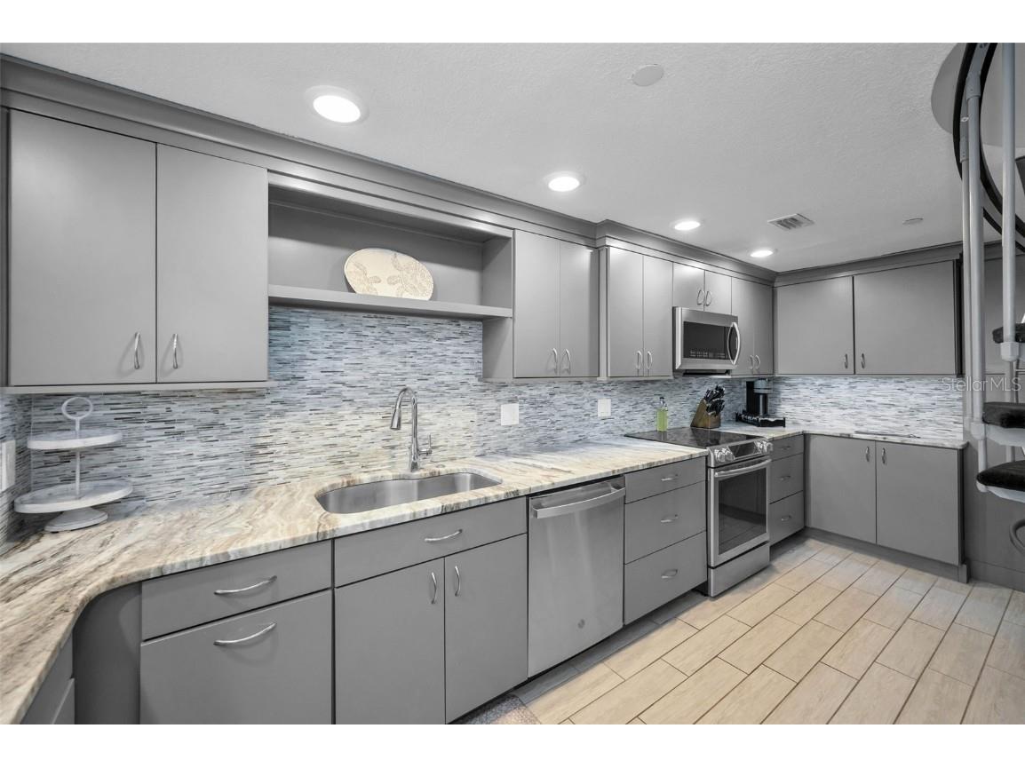 19700 Gulf Boulevard #403 Indian Shores FL 33785 - GULF OF AMERICA TB8369796 image23