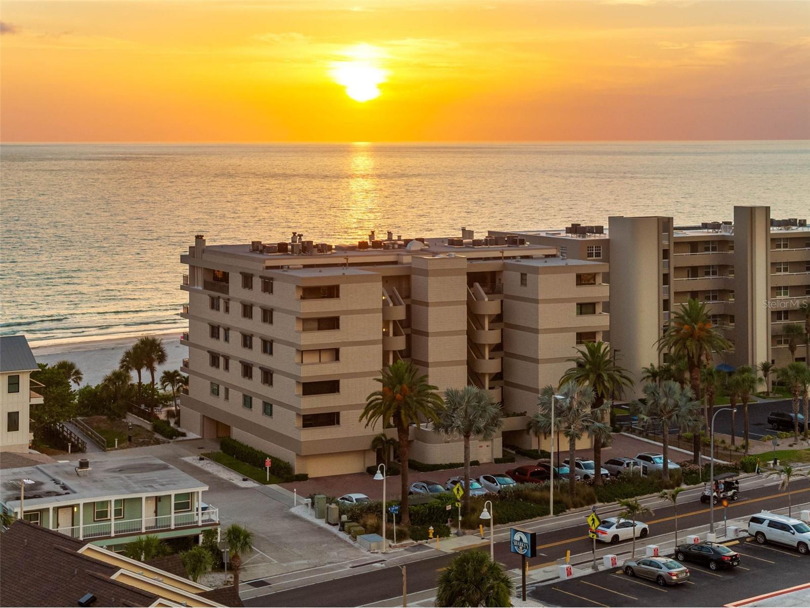 19700 Gulf Boulevard #403 Indian Shores FL 33785 - GULF OF AMERICA TB8524536 image1