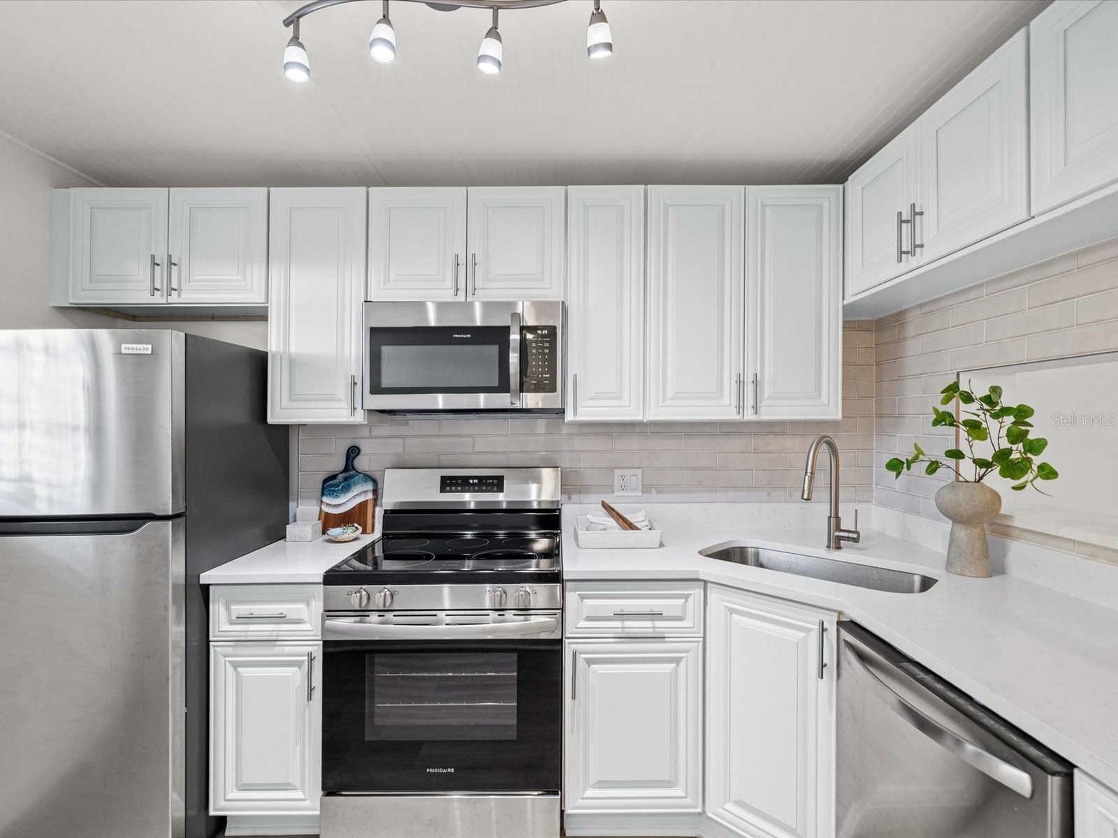 19701 Gulf Boulevard #105 Indian Shores FL 33785 TB8486701 image10