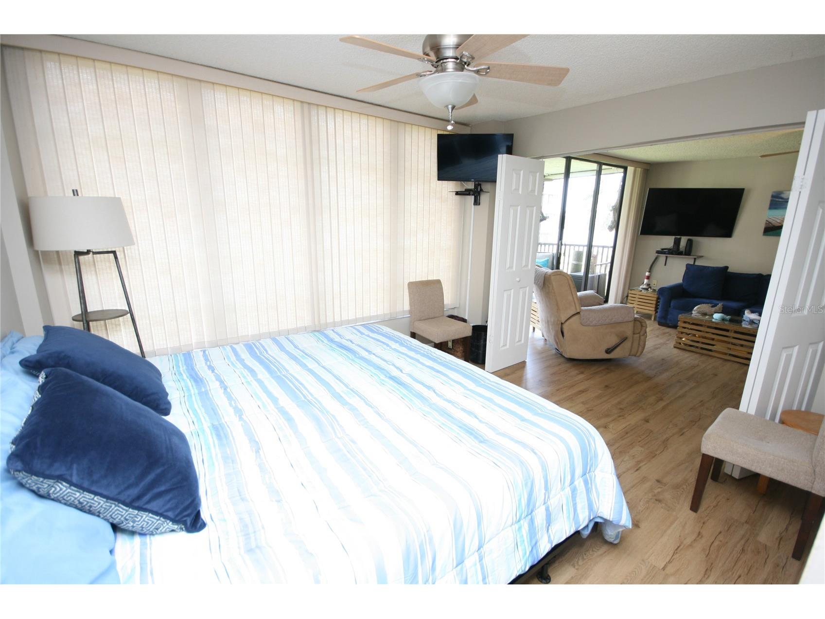 19701 Gulf Boulevard #212 Indian Shores FL 33785 - INTRACOASTAL WATERWAY TB8493000 image19