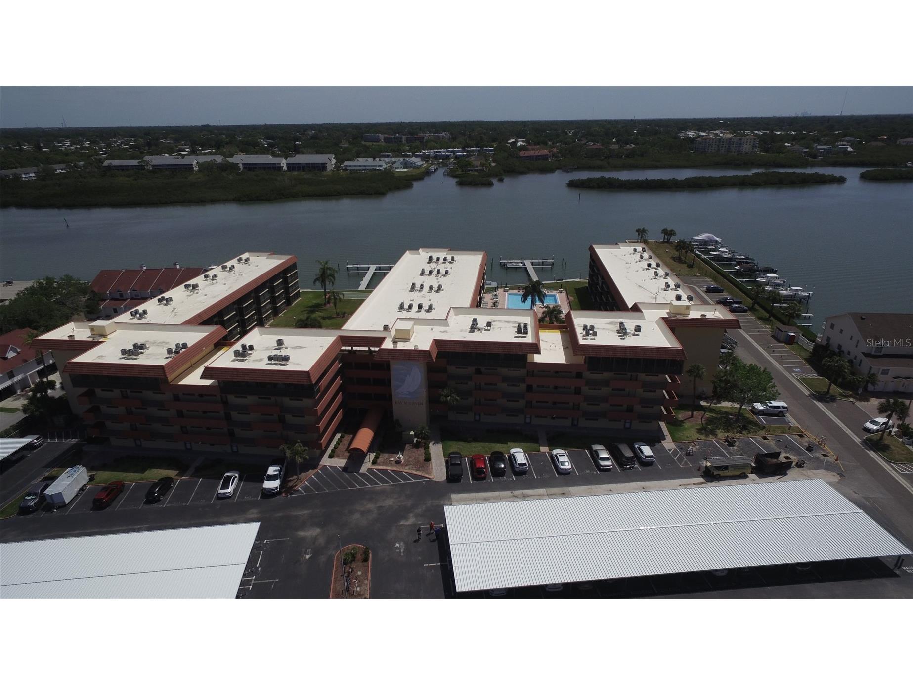 19701 Gulf Boulevard #212 Indian Shores FL 33785 - INTRACOASTAL WATERWAY TB8493000 image2