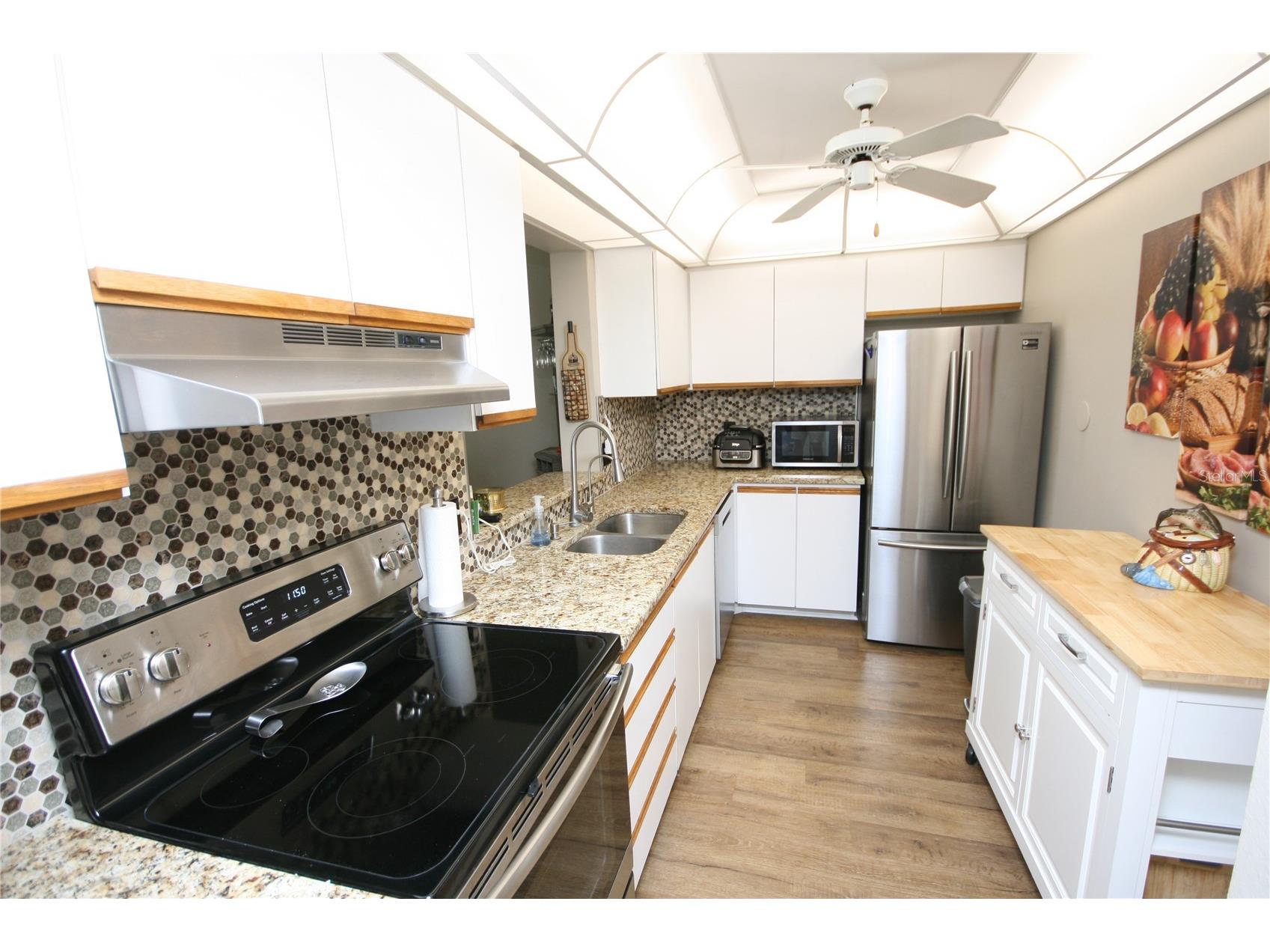 19701 Gulf Boulevard #212 Indian Shores FL 33785 - INTRACOASTAL WATERWAY TB8493000 image9