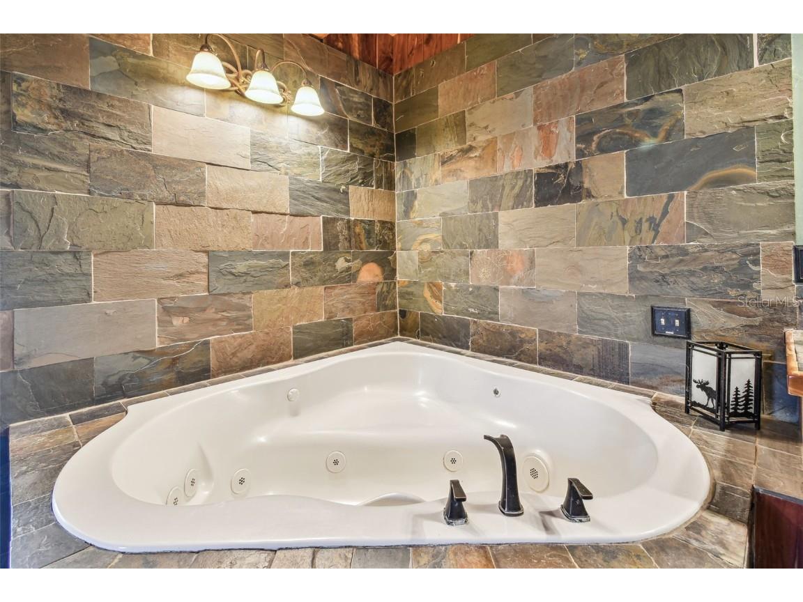 19708 Bower Road Dade City FL 33523 TB8381314 image33