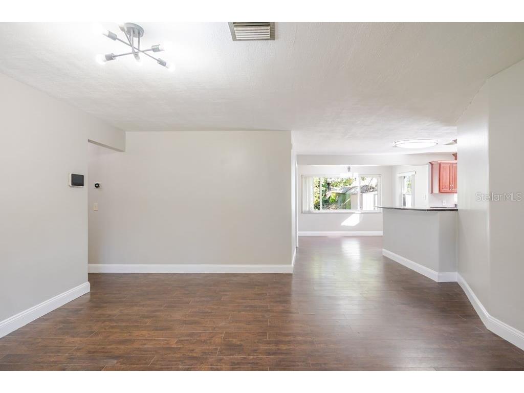 1971 Atlantis Drive Clearwater FL 33763 TB8460429 image10