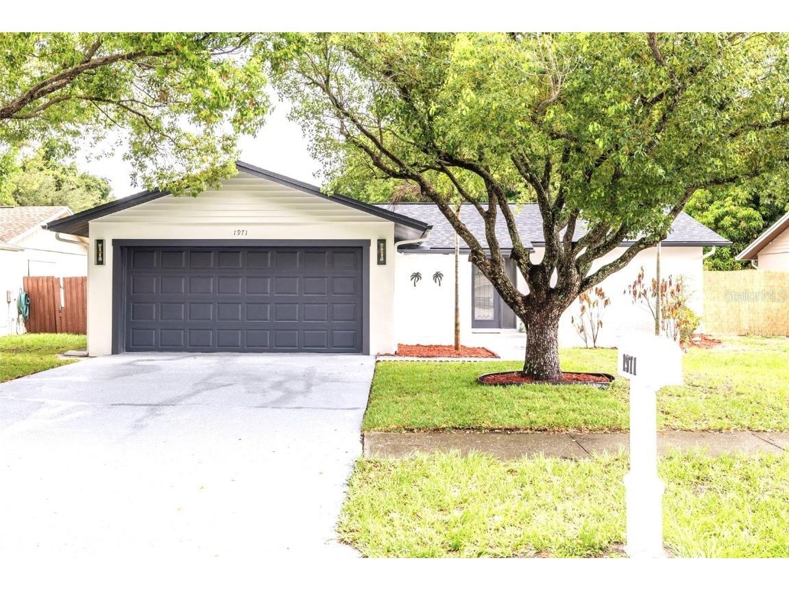 1971 Barrington Drive N Clearwater FL 33763 U8249177 image1