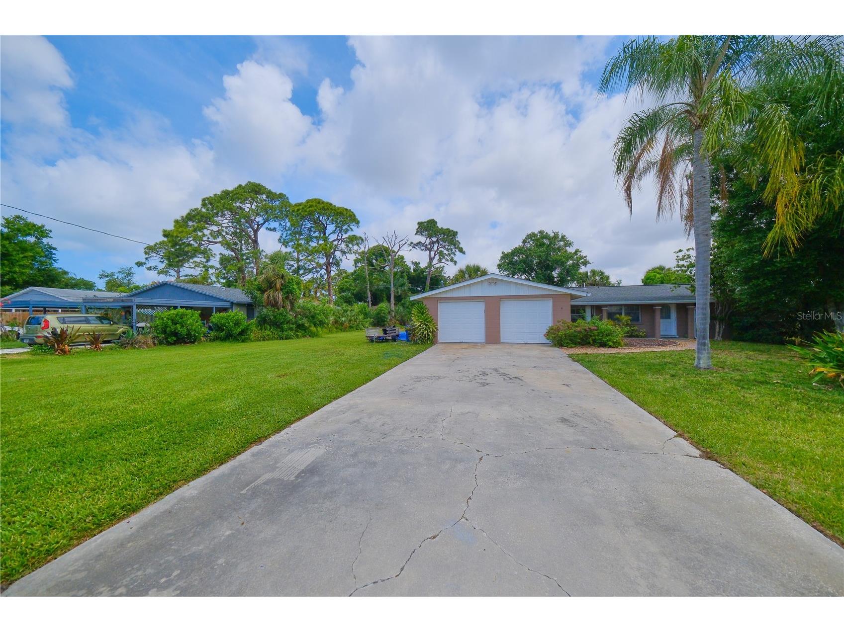 1971 Debbie Street Sarasota FL 34231 A4692193 image3