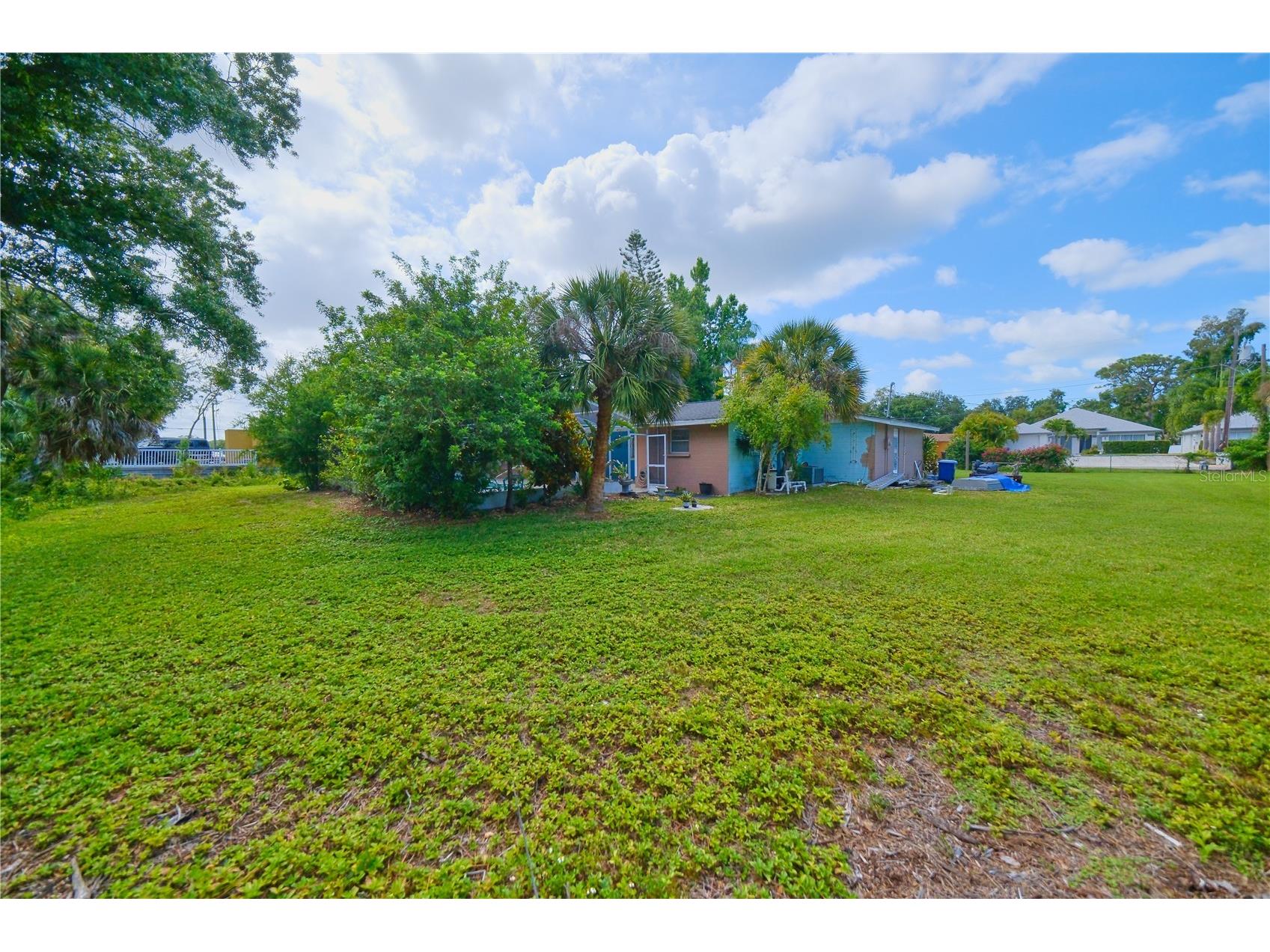 1971 Debbie Street Sarasota FL 34231 A4692193 image32