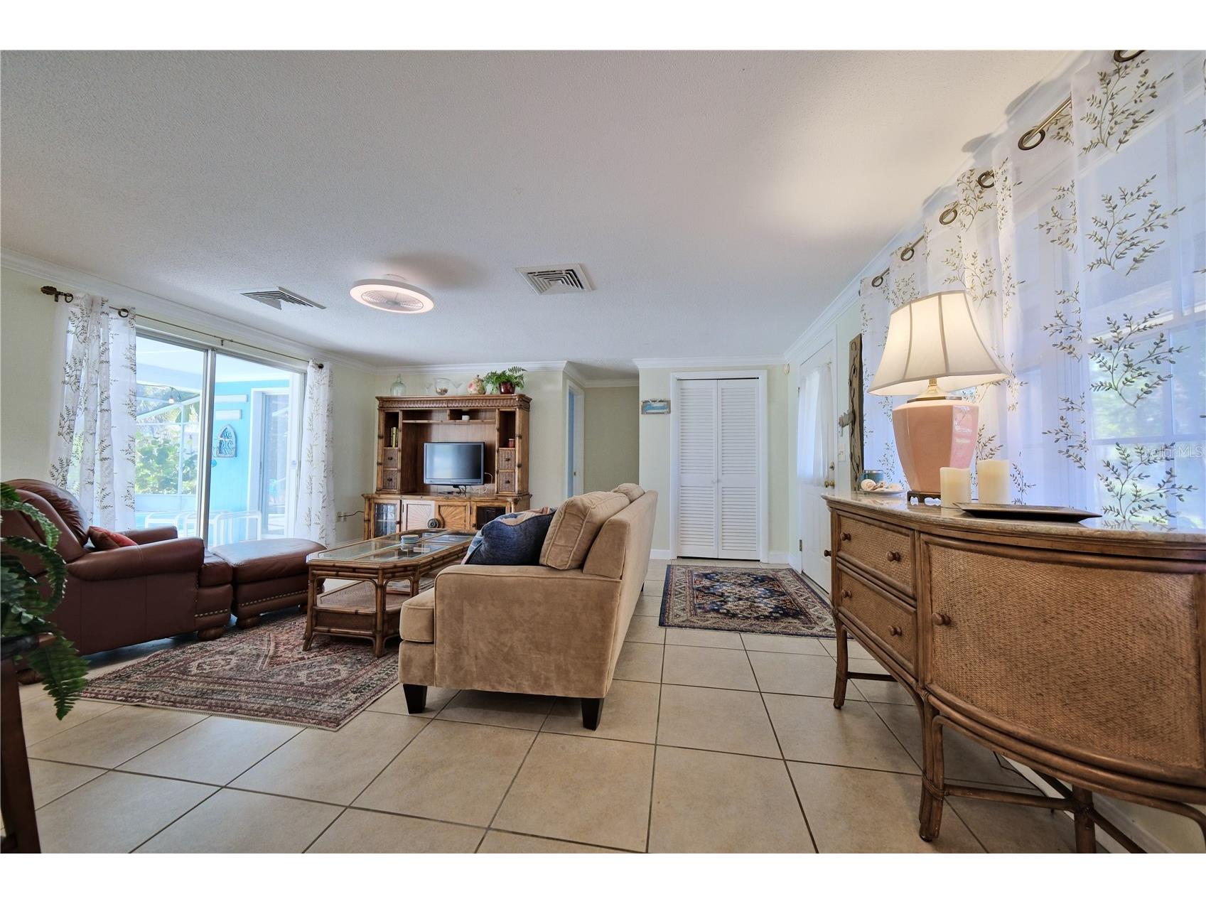 1971 Debbie Street Sarasota FL 34231 A4692193 image4