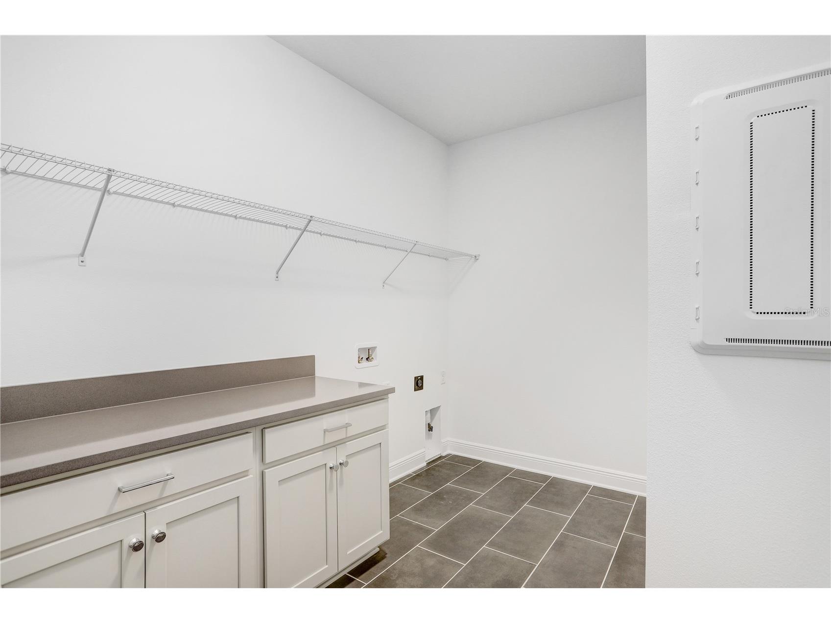 1971 Drummond Point Zephyrhills FL 33541 TB8449082 image27