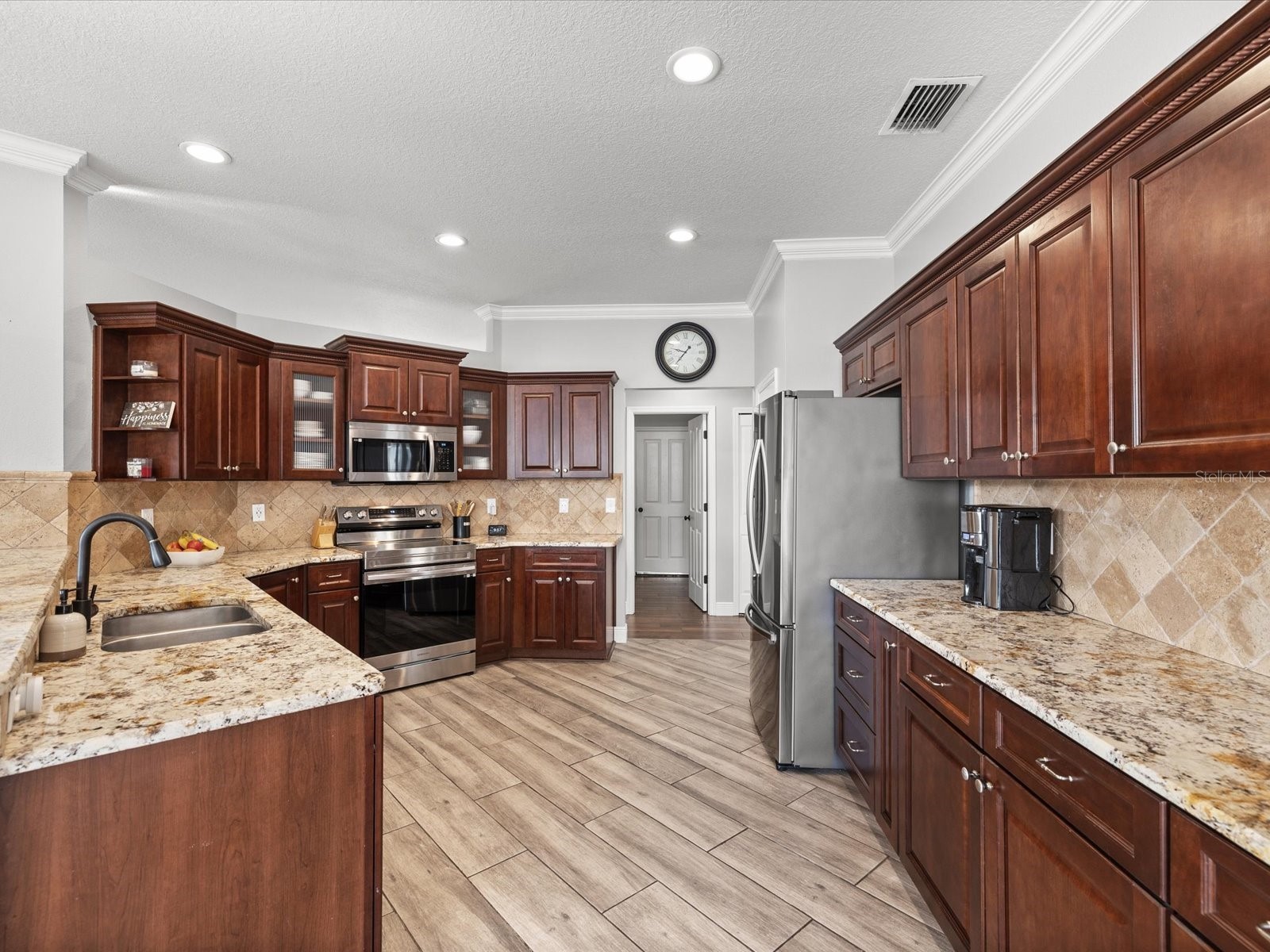 19719 Spring Willow Court Odessa FL 33556 C7520214 image4